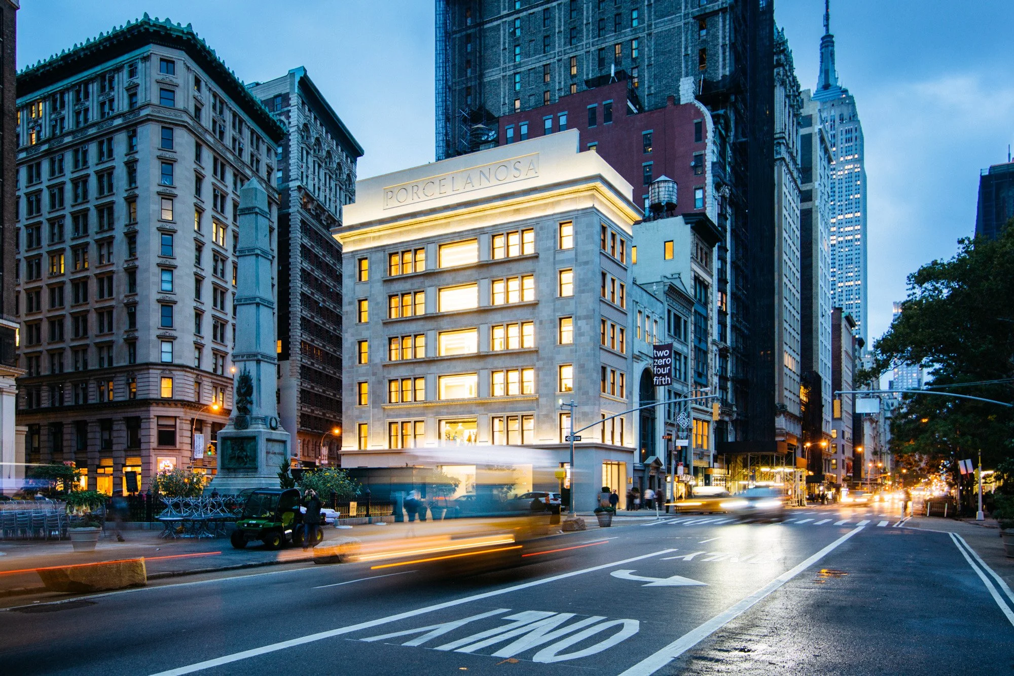 Foster & Partners - Porcelanosa NYC