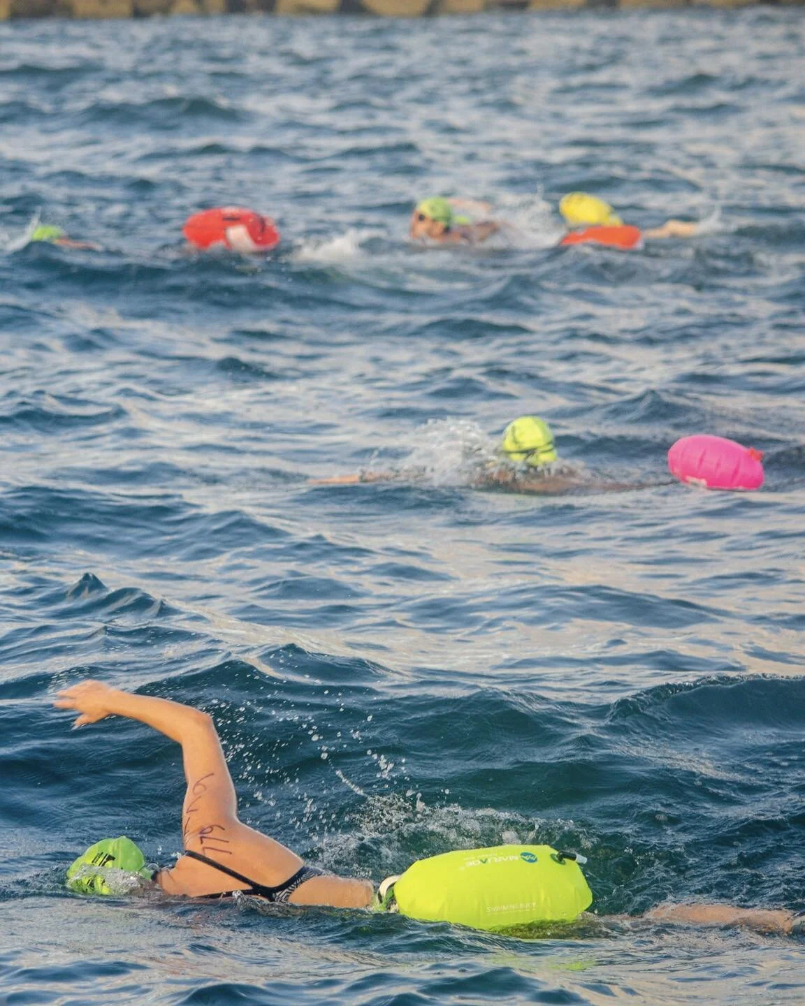 Momento de desconectarse de todo y ser uno con el agua 🌊

#siguenadando

&bull;
&bull;
#Aguasabiertasyucatan #openwater 
#openwaterswimming #openwaterswim #aguasabiertas
#keepswimming #aguasabiertasmexico #swimming #swimcoach #swimlife