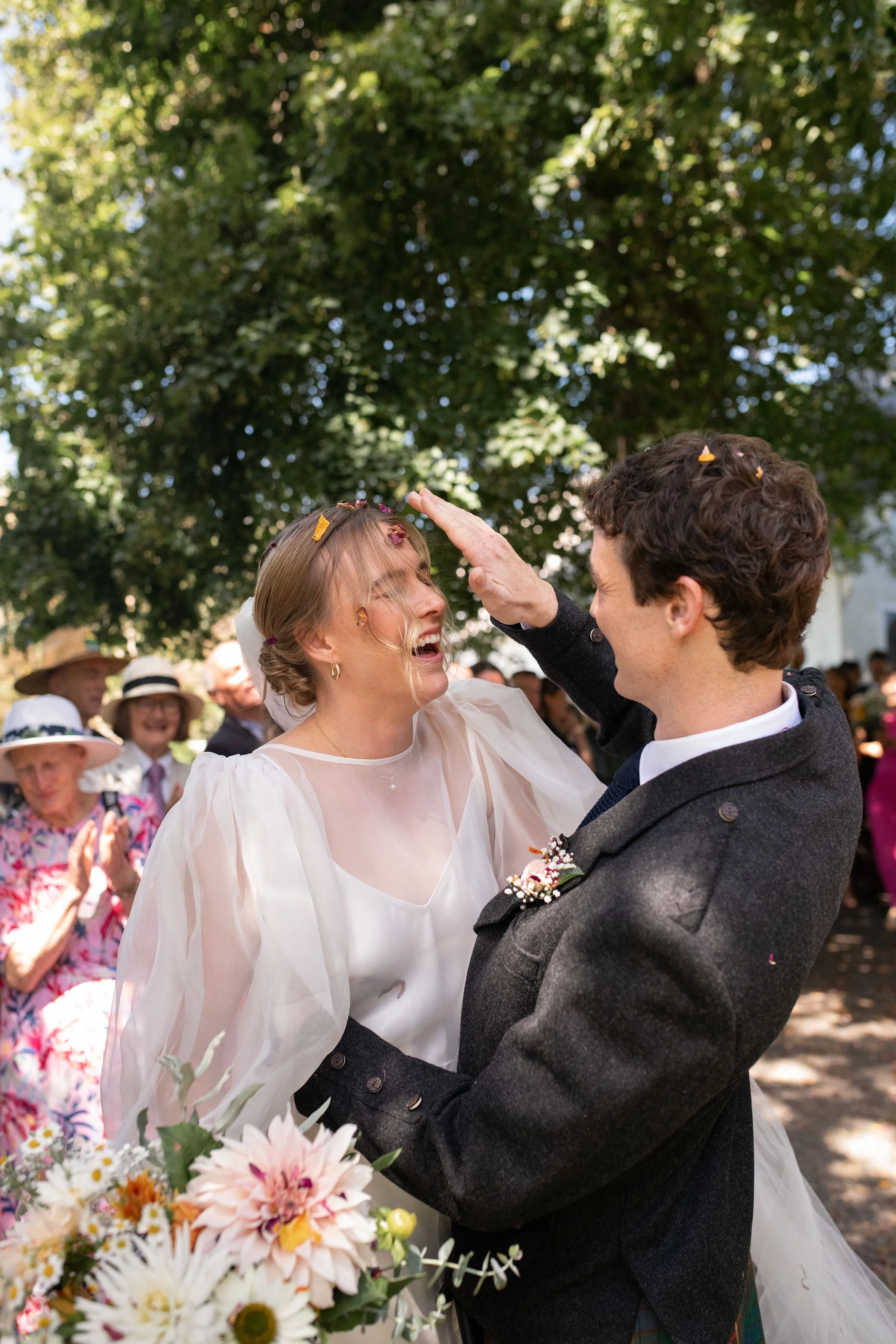 Christchurch wedding photography and photographer, elopement and wedding photos. intimate weddings small weddings backyard weddings
