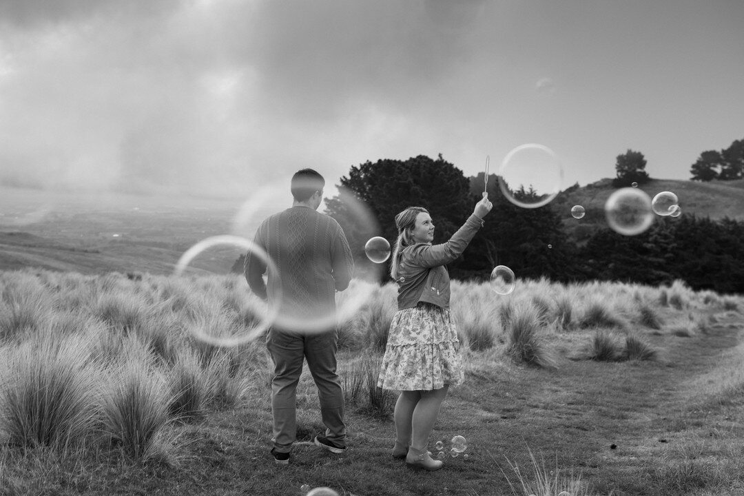 I had such a blast with these two for their engagement shoot (and their two absolutely gorgeous doggos!) and cannot wait for the wedding! absolutely more to share soon! 
.
.
.
#engagament #wedding2023 #bridetobe23 #southislandbrideandgroom #wedding20