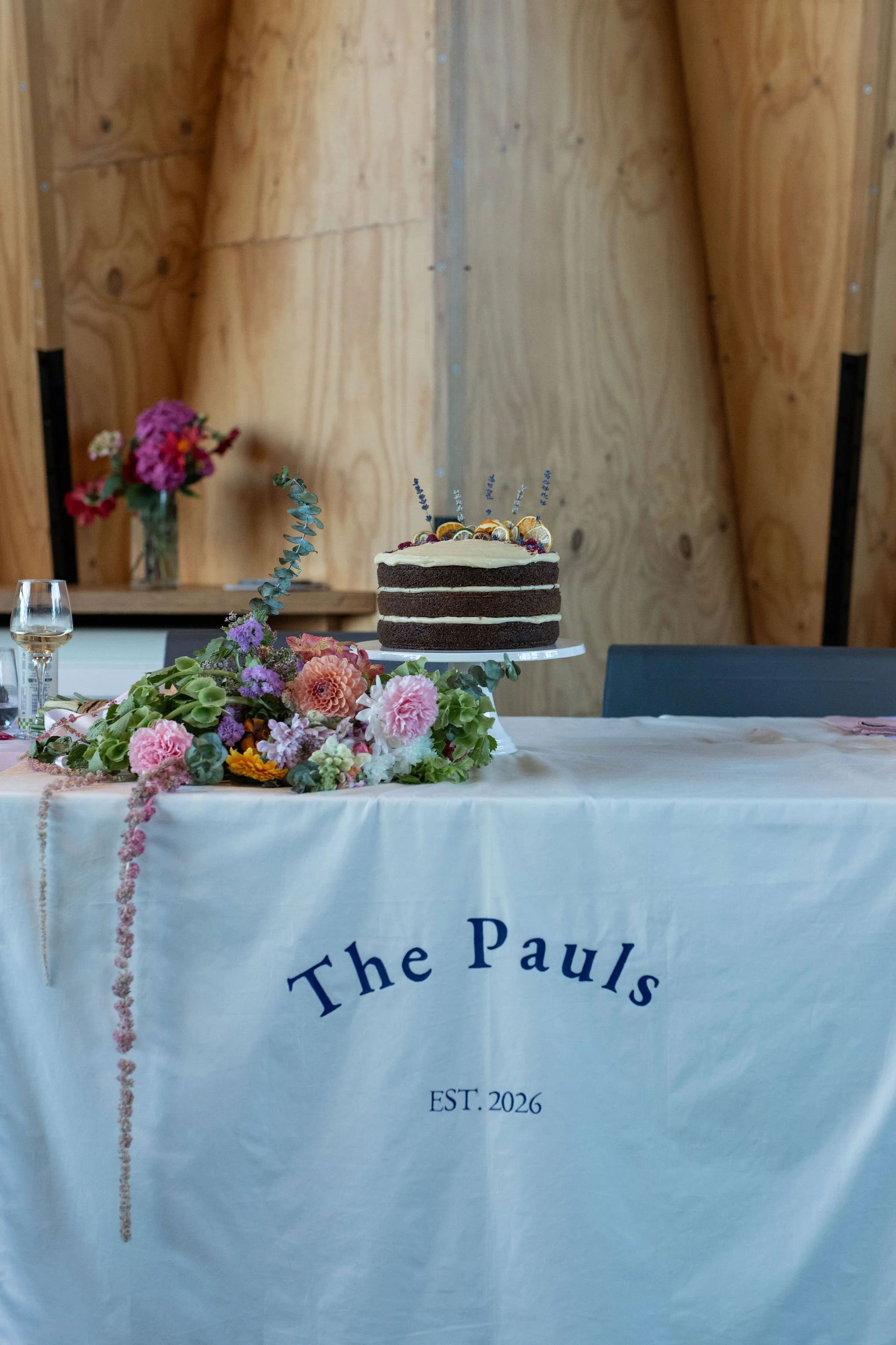 CHCH wedding Photography and photography. based in New Zealand south island. Eloepement and Wedding Photography