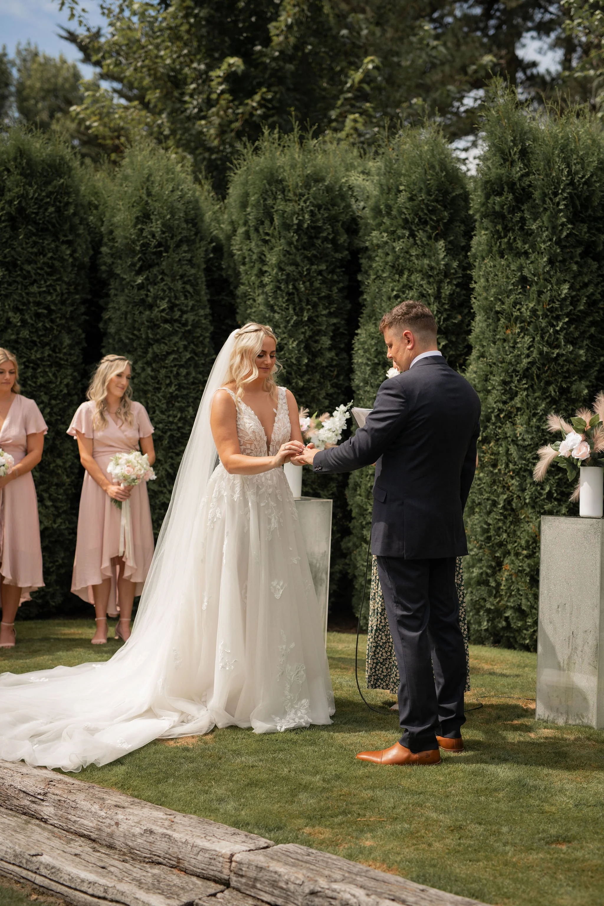 Wedding Photographer, Elope elopement outdoor adventure photos photography chch nz south island Christchurch photographer