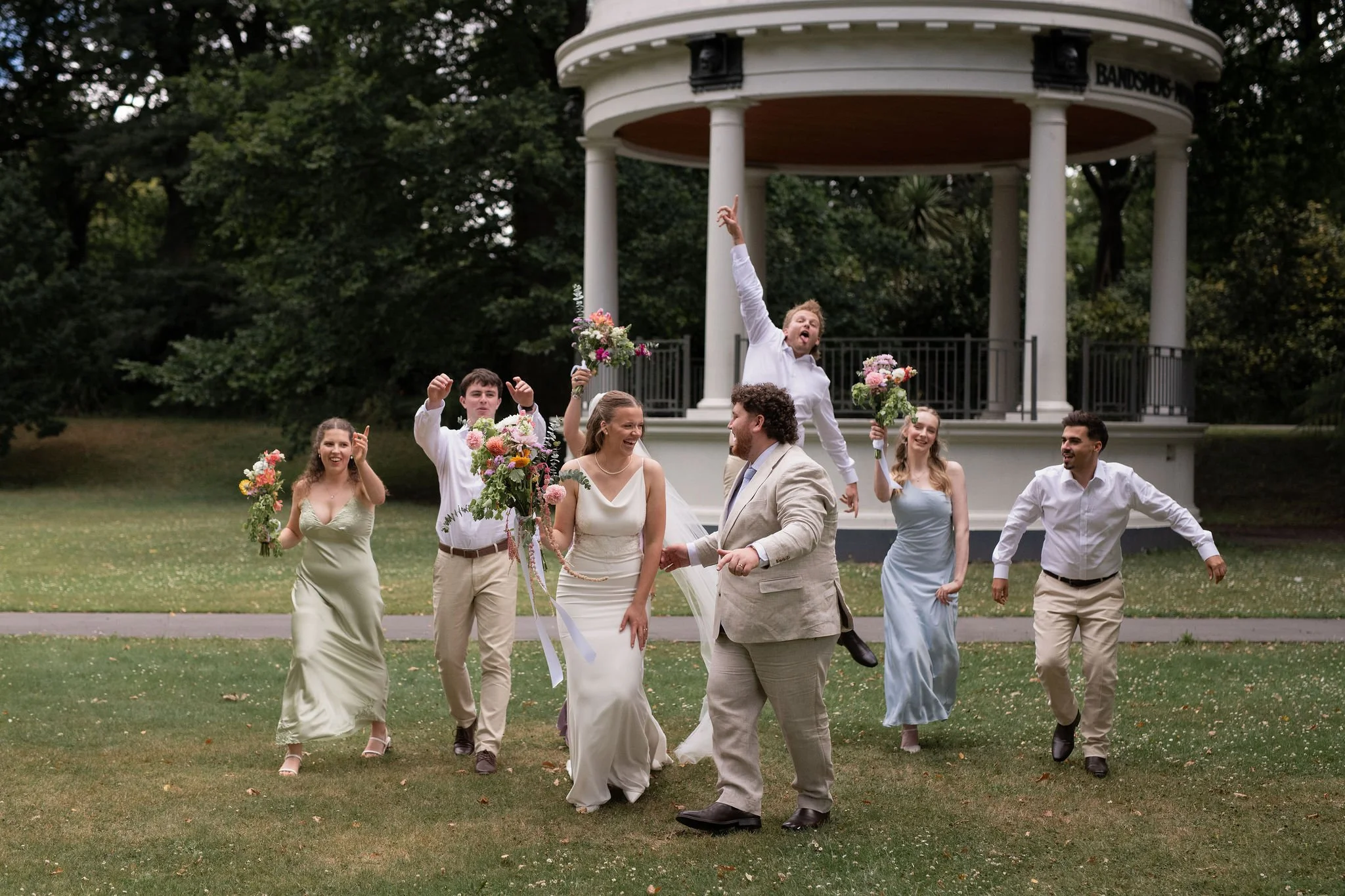 CHCH wedding Photography and photography. based in New Zealand south island. Eloepement and Wedding Photography