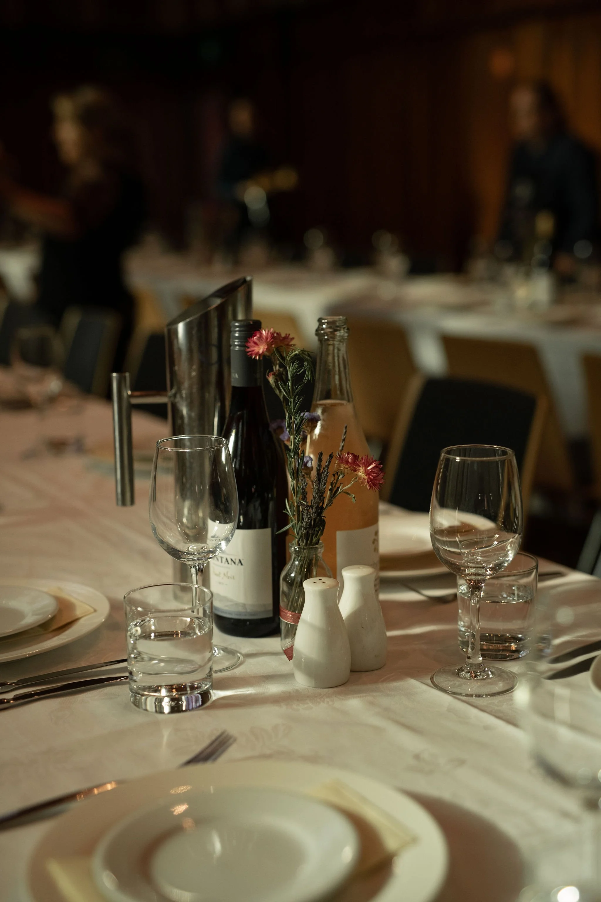 Wedding Photographer, Elope elopement outdoor adventure photos photography chch nz south island Christchurch photographer