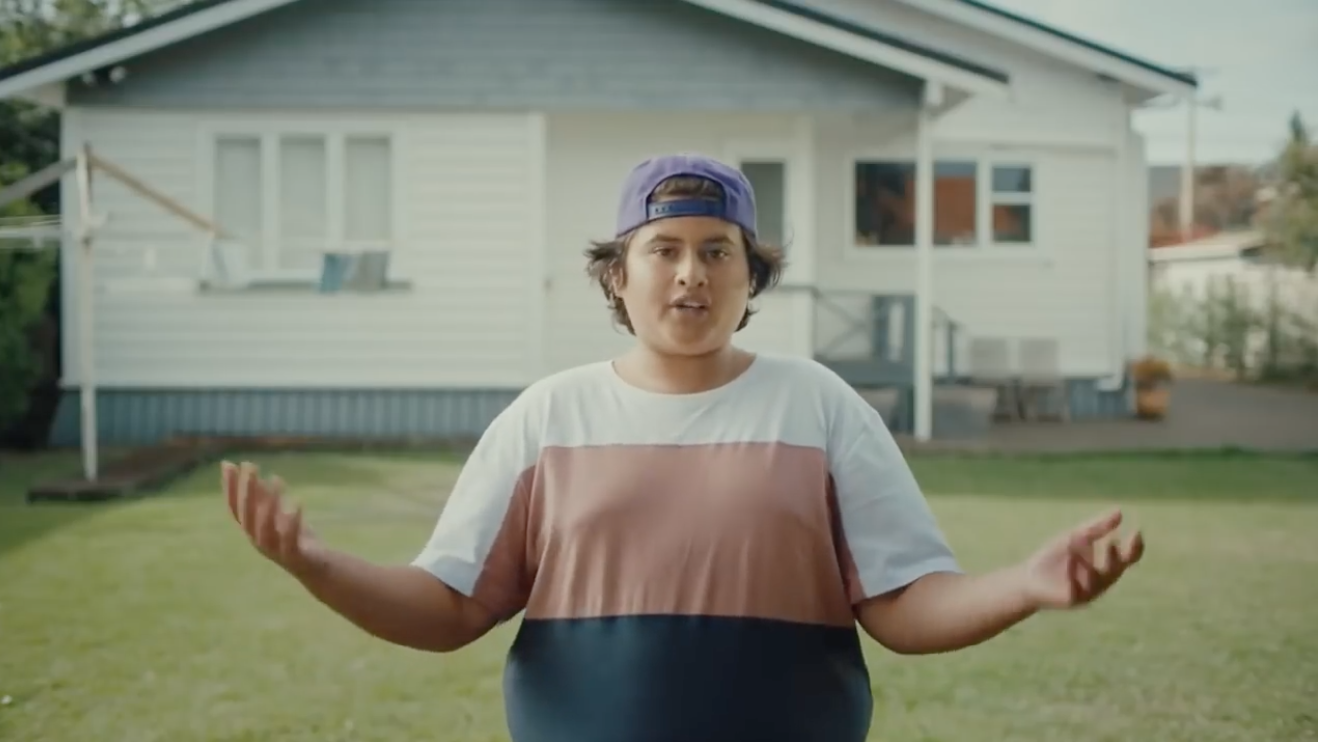 Advert: LYNX Australia & NZ – "Find Your Aussie Magic" & "Aussie Problem"