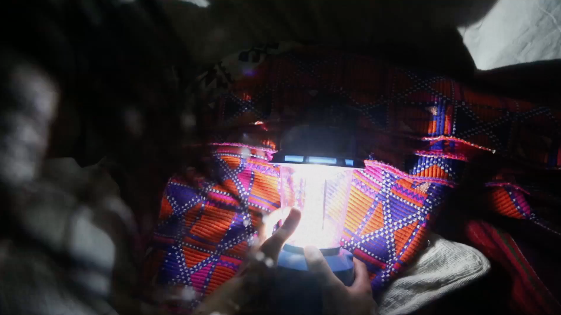 Advert: UN Women, "Leave No Woman Behind"