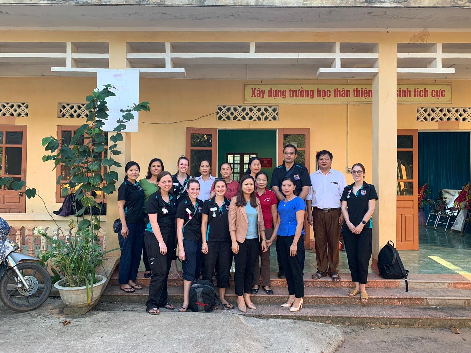 nursing group and local health workers on placement in vietnam.jpg