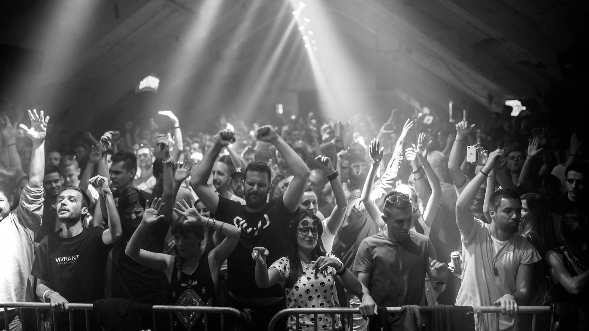 Rave Party-BW-01.jpg
