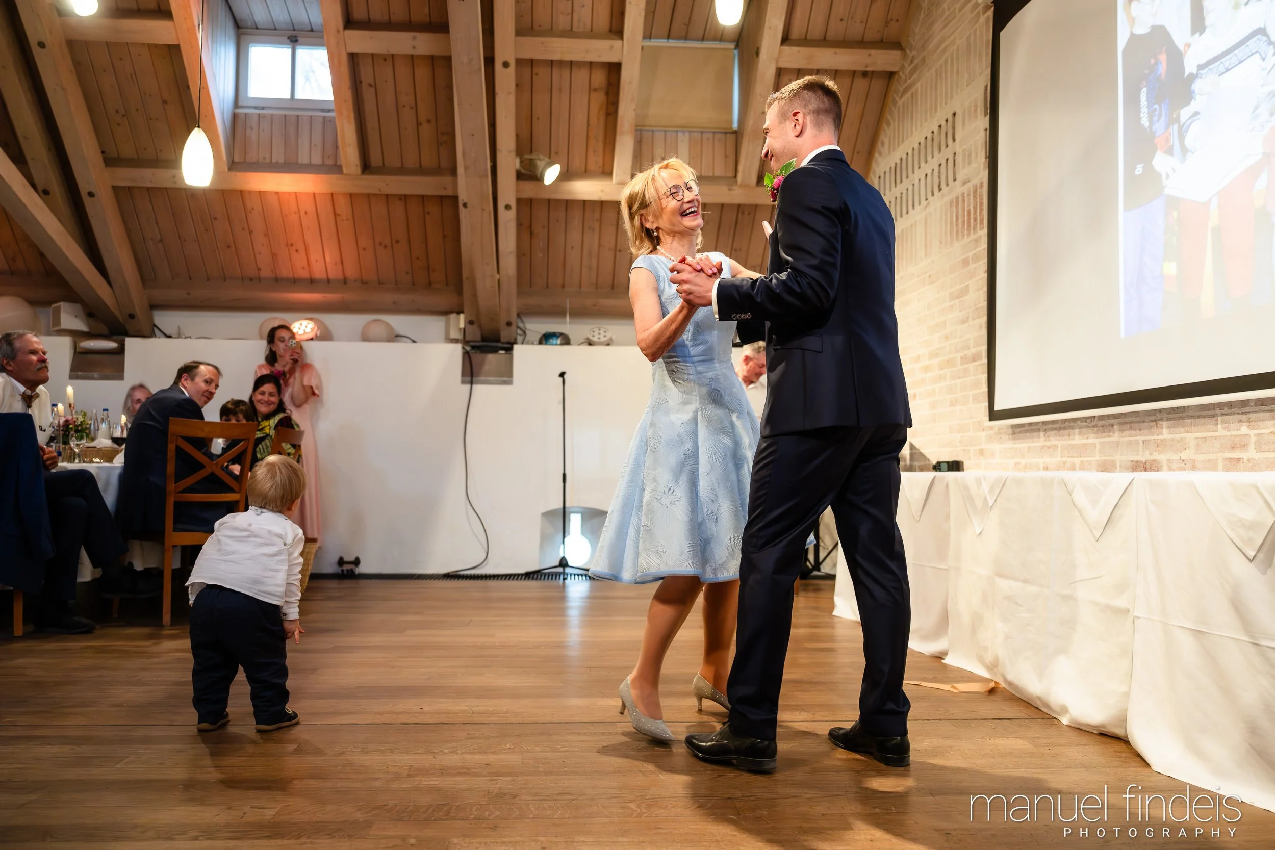 0771_Hochzeit_Rus_www.manuelfindeis.com.jpg
