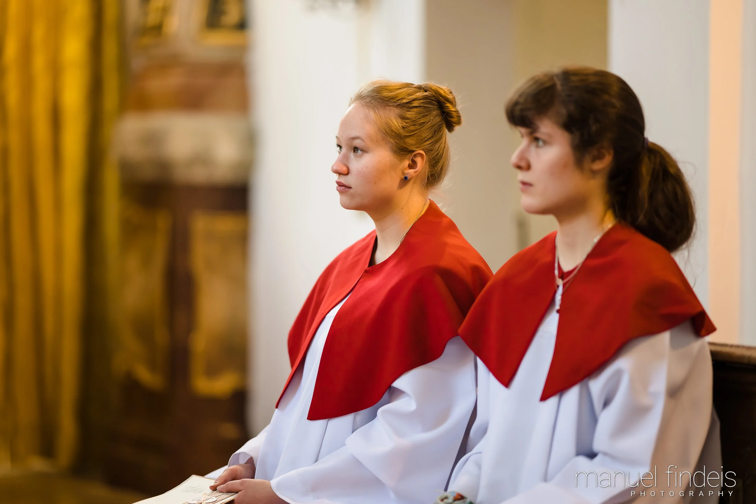 0274_Hochzeit-MuR-Kirche_www.manuelfindeis.com.jpg