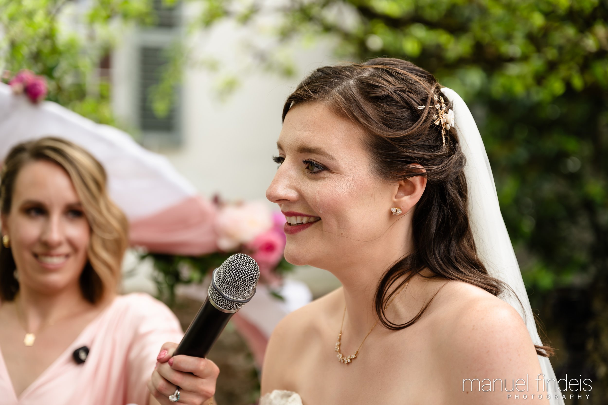 0199_Hochzeit_RuS_www.manuelfindeis.com.jpg