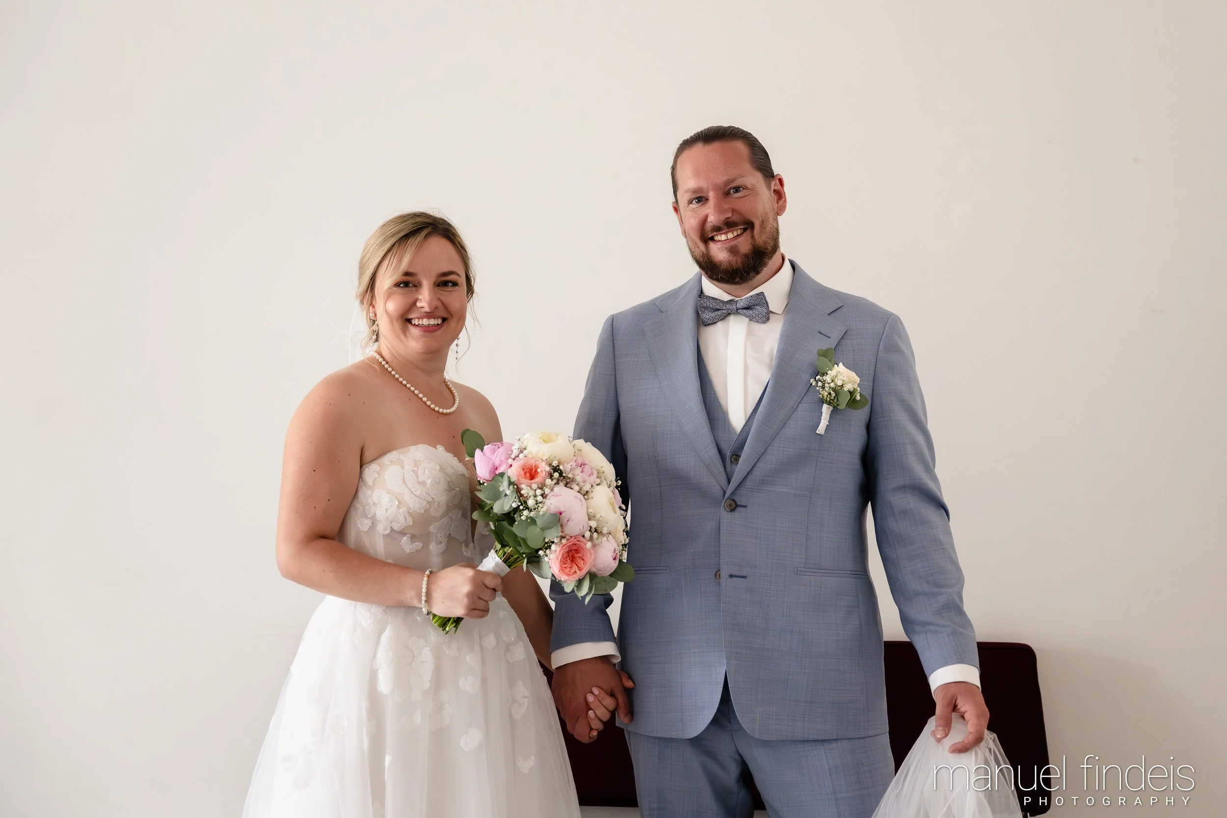 0180_Hochzeit_RundS_www.manuelfindeis.com.jpg