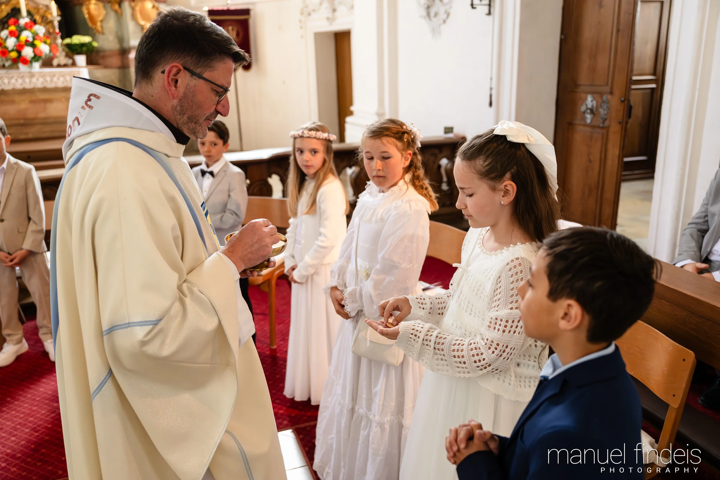 0444_Erstkommunion_2026_www.manuelfindeis.com.jpg