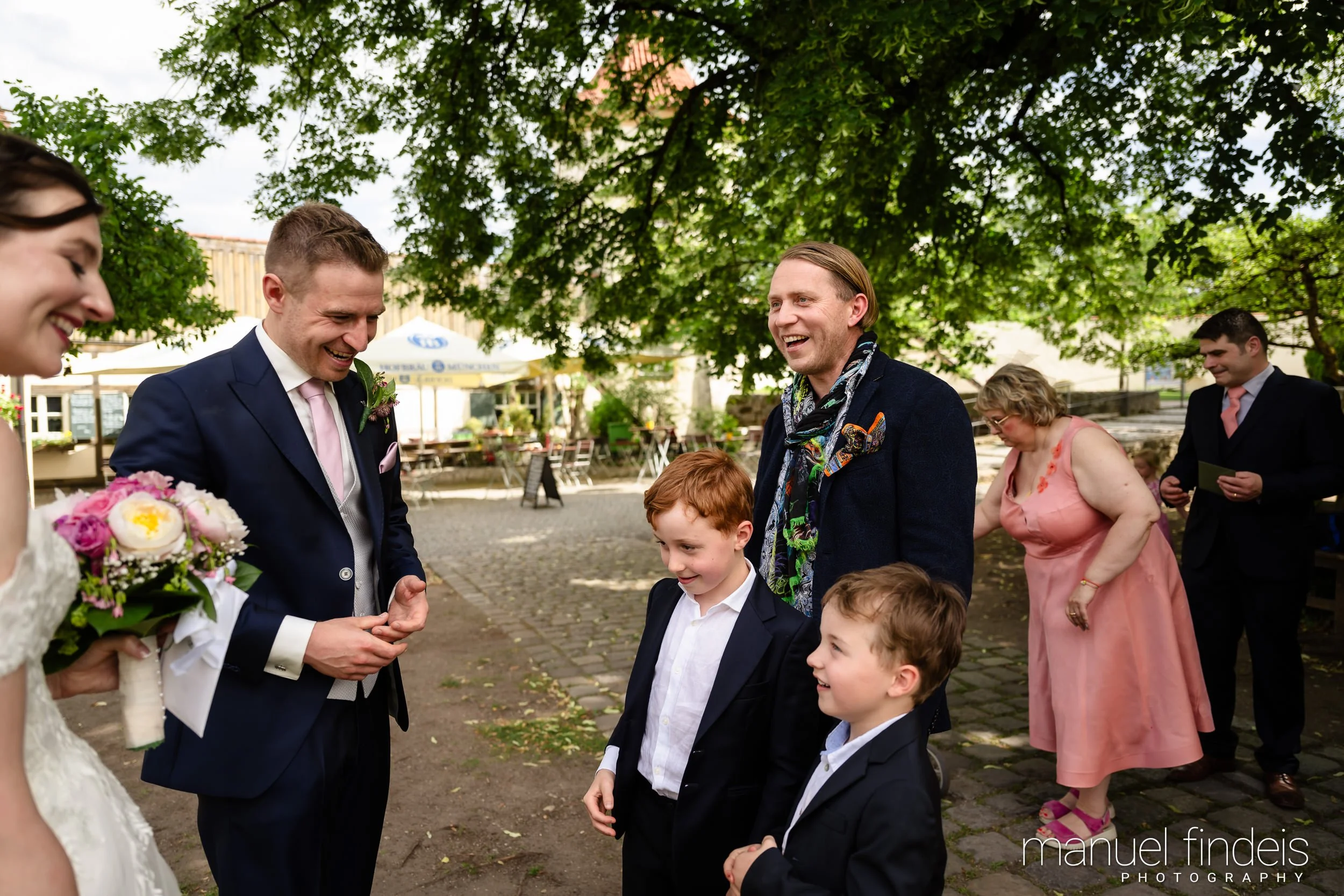 0347_Hochzeit_RuS_www.manuelfindeis.com.jpg