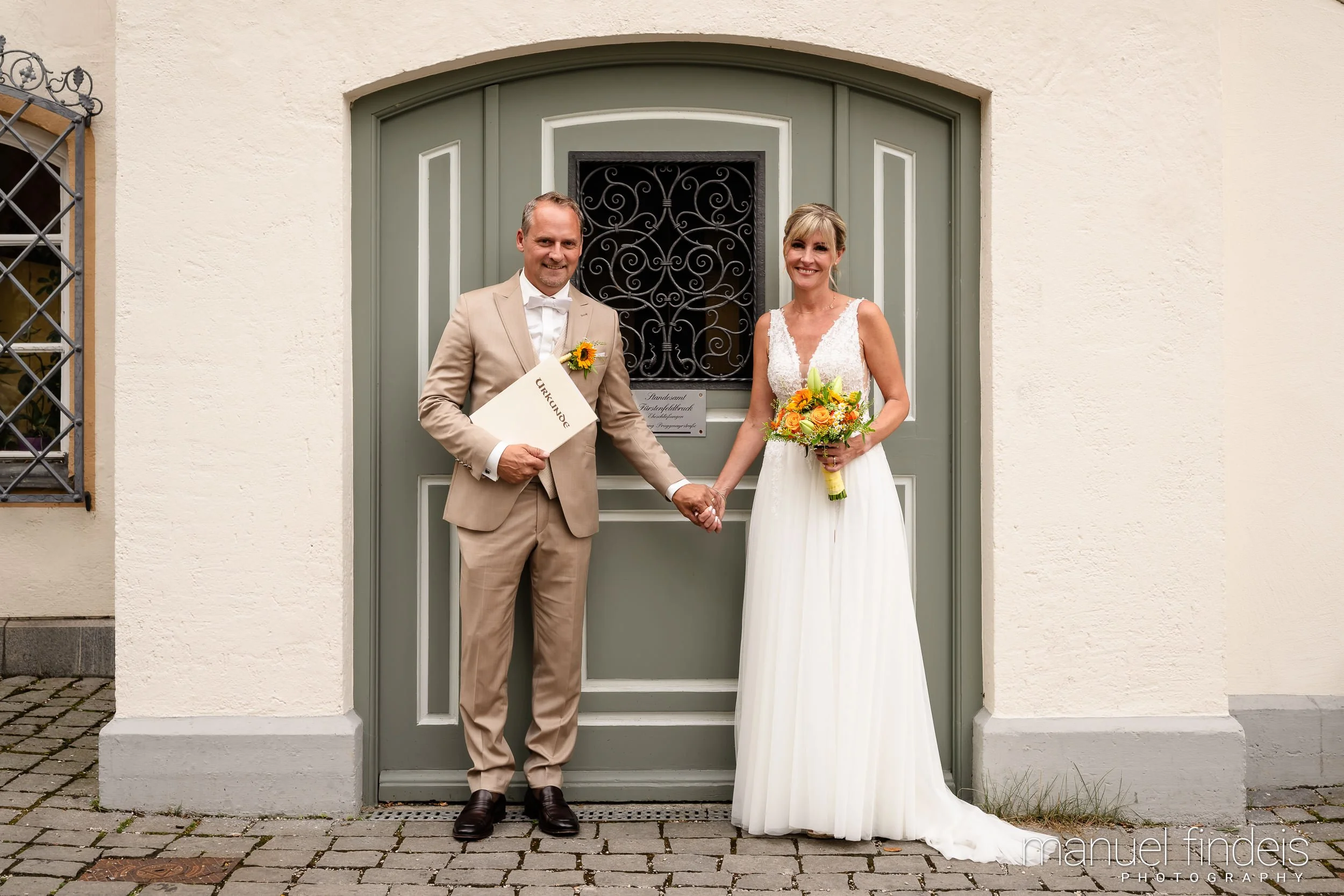 0346_Hochzeit_CuR_www.manuelfindeis.com.jpg