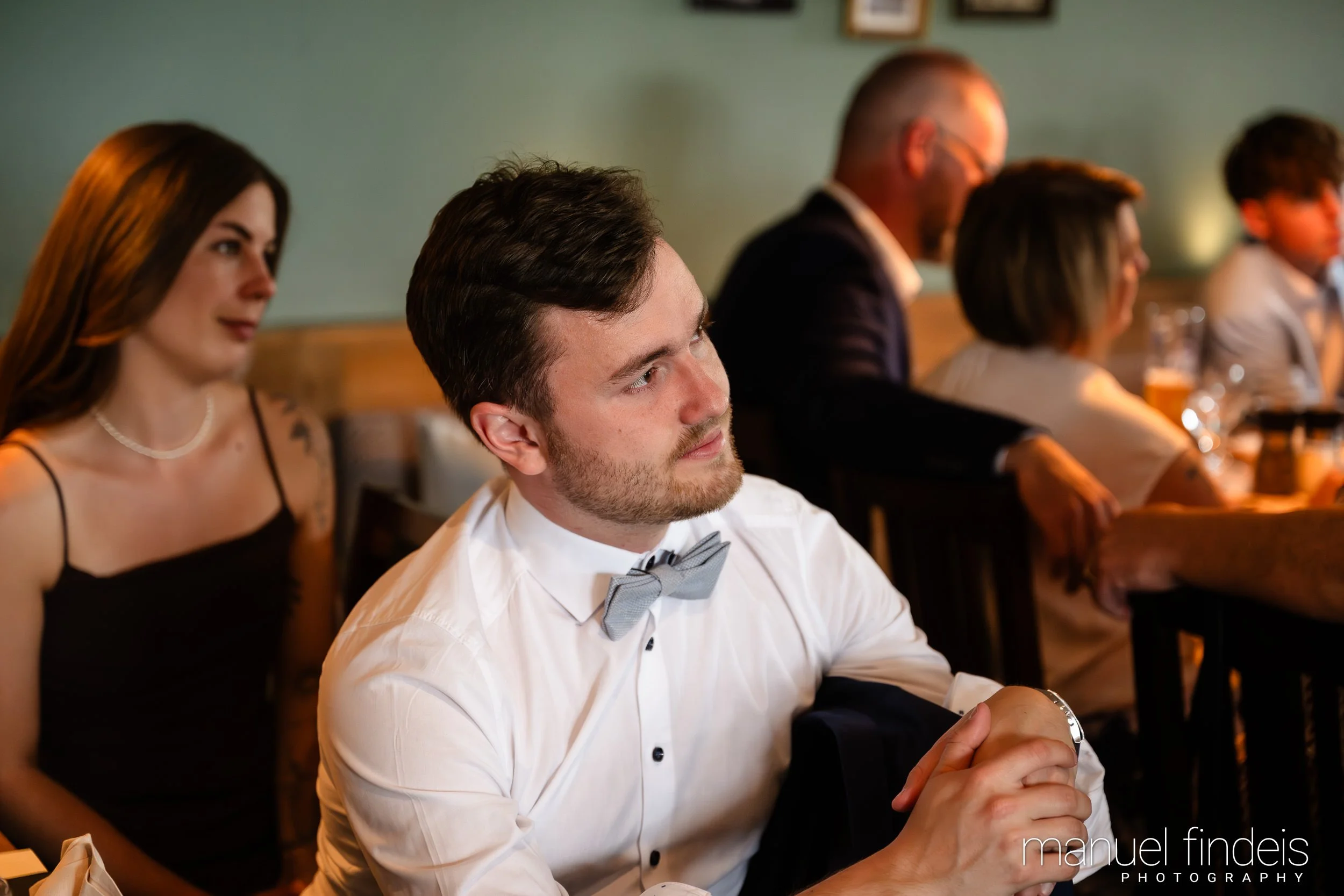 0541_Hochzeit_RundS_www.manuelfindeis.com.jpg