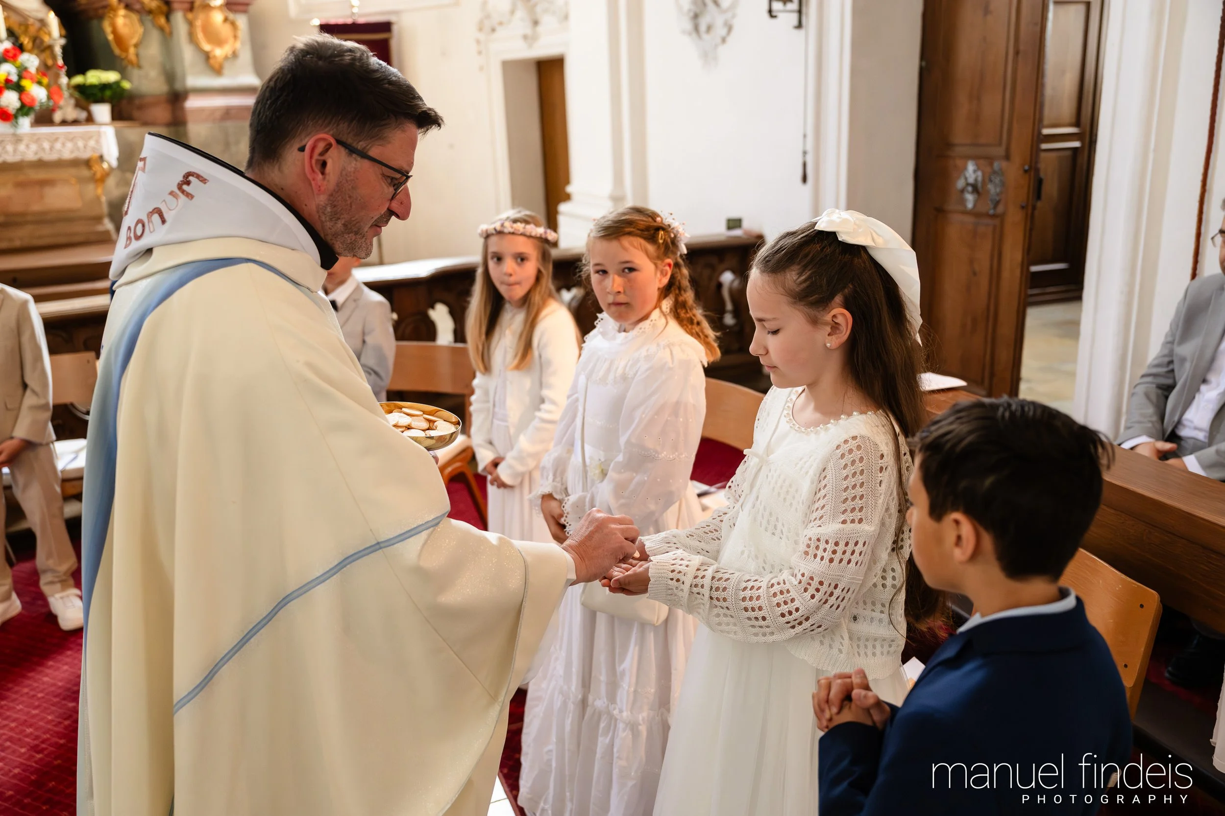 0443_Erstkommunion_2026_www.manuelfindeis.com.jpg