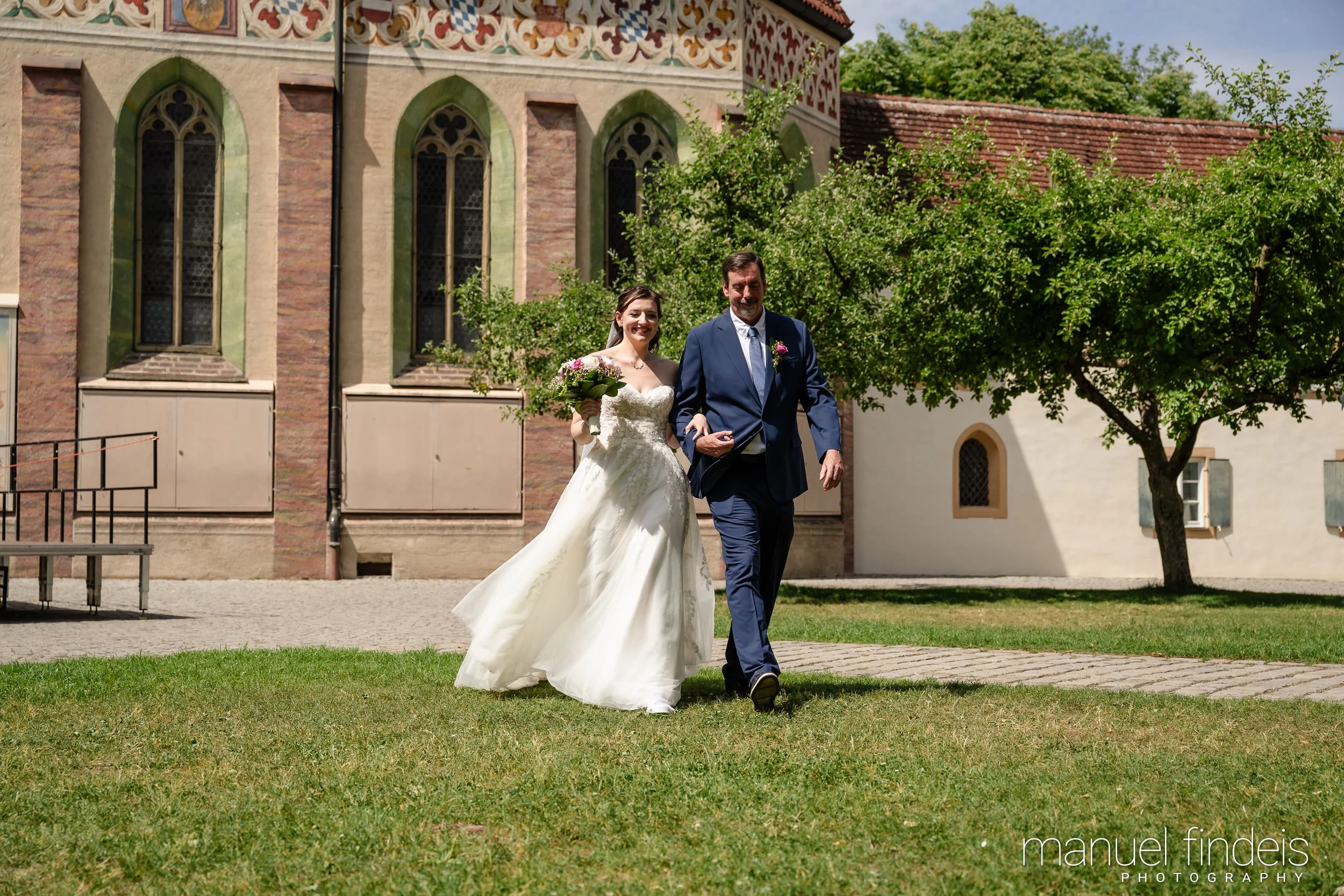 0095_Hochzeit_RuS_www.manuelfindeis.com.jpg