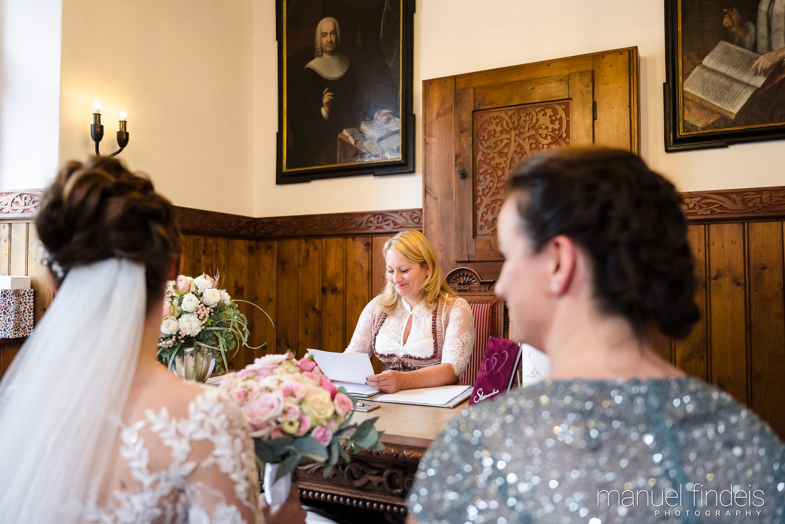0137_Hochzeit-AuJ_www.manuelfindeis.com.jpg