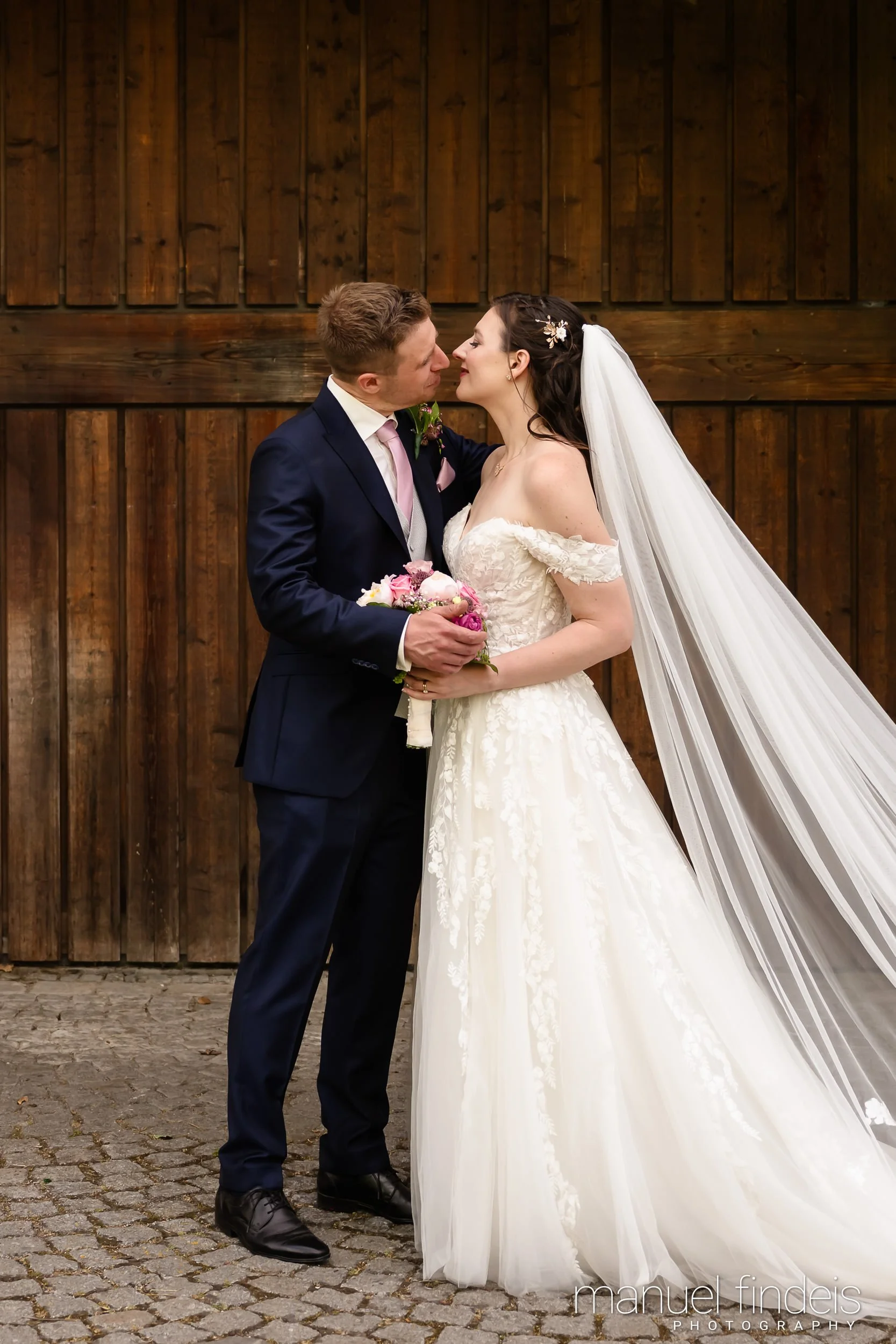 0584_Hochzeit_Rus_www.manuelfindeis.com.jpg