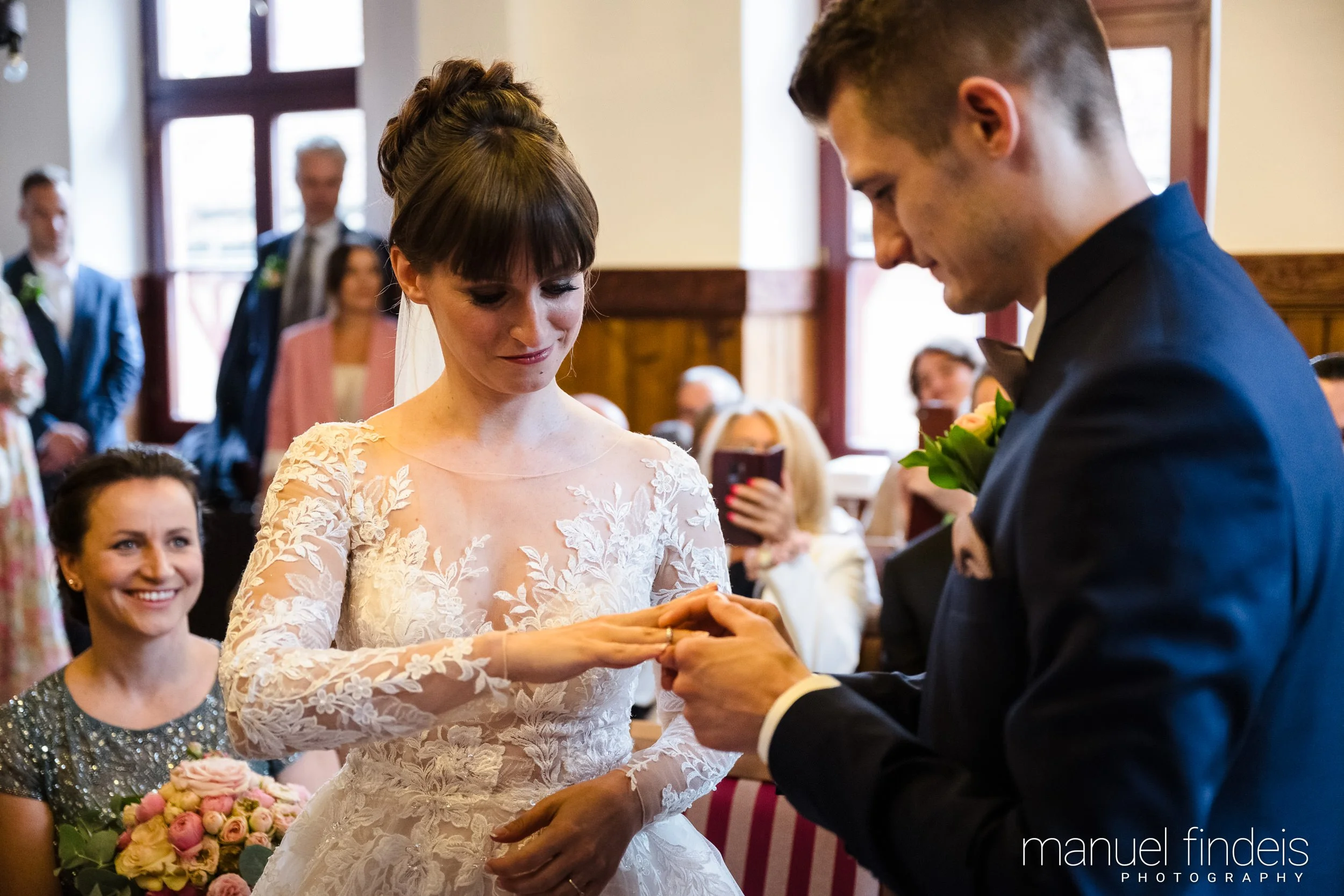 0204_Hochzeit-AuJ_www.manuelfindeis.com.jpg