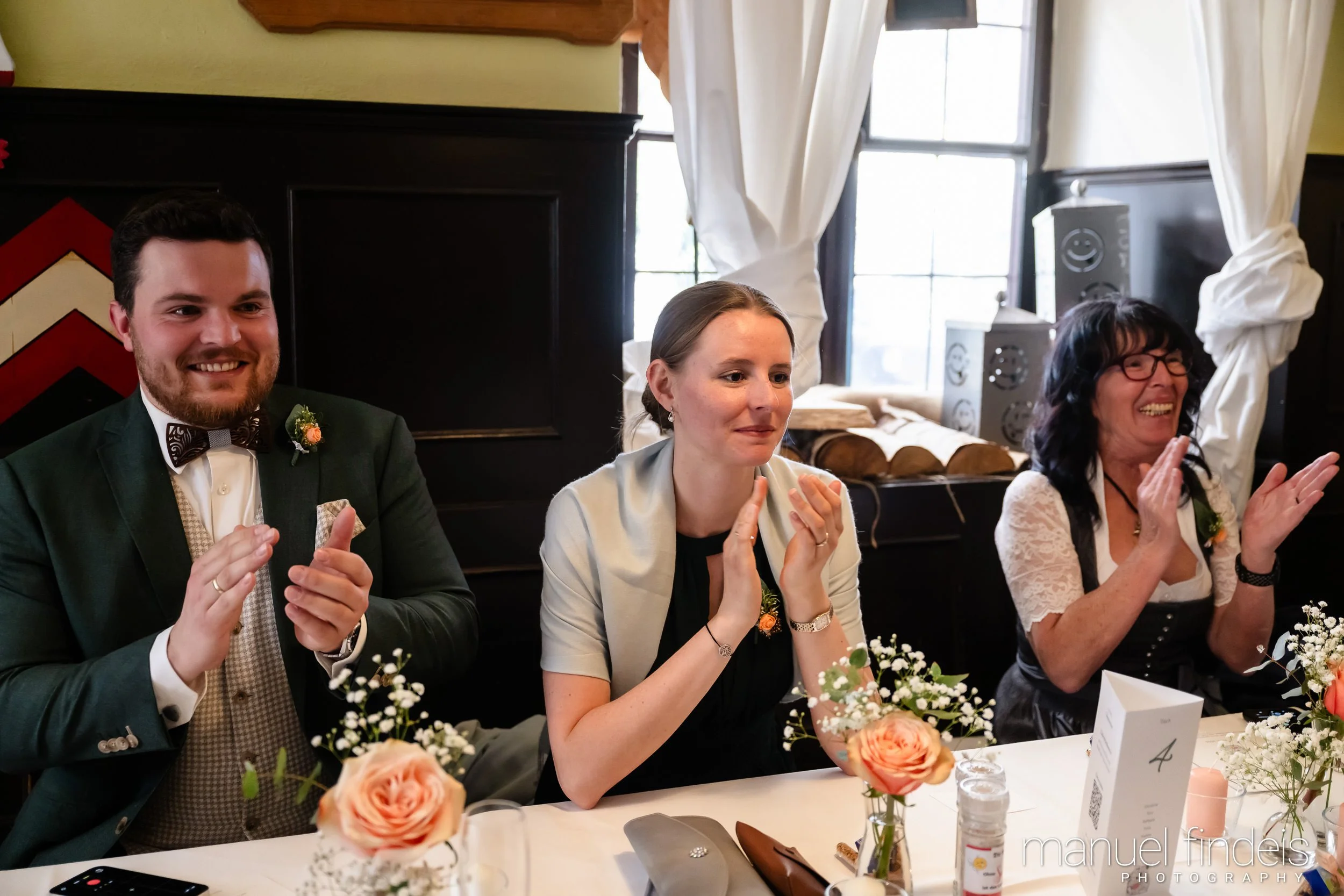 0687_Hochzeit_VuA_www.manuelfindeis.com.jpg