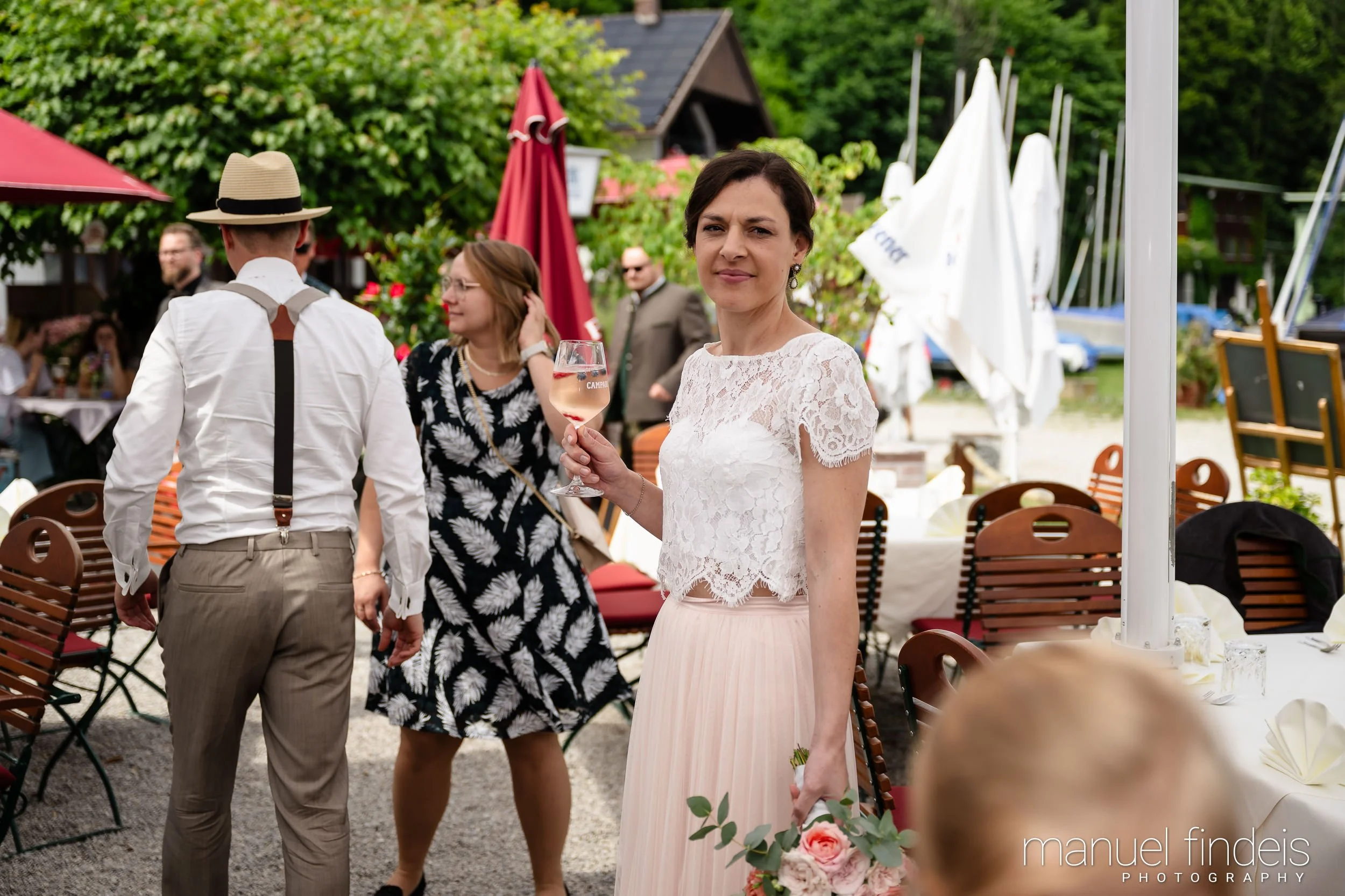 0467_Hochzeit-BuL_www.manuelfindeis.com.jpg