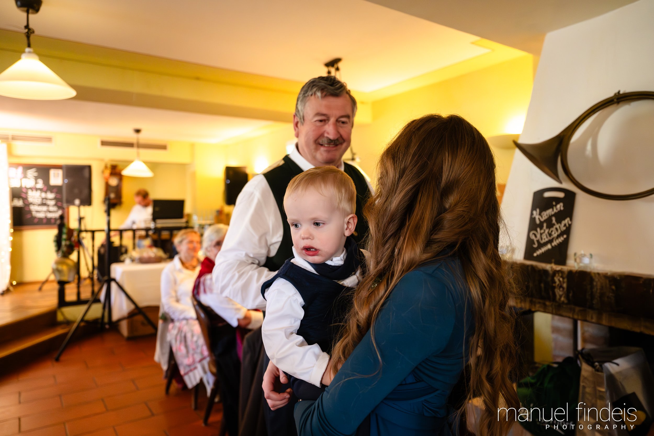 0713_Hochzeit_VuA_www.manuelfindeis.com.jpg