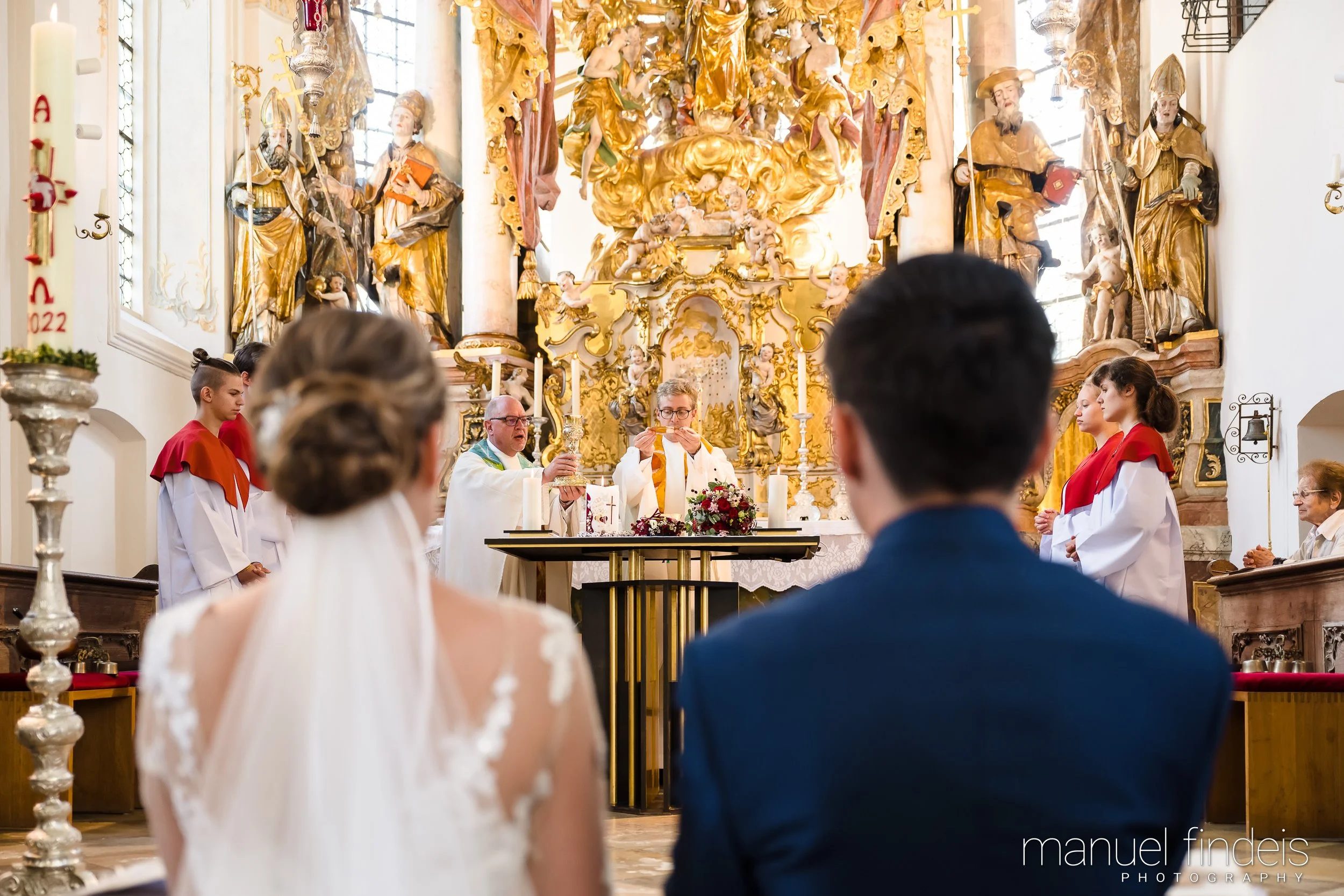 0428_Hochzeit-MuR-Kirche_www.manuelfindeis.com.jpg