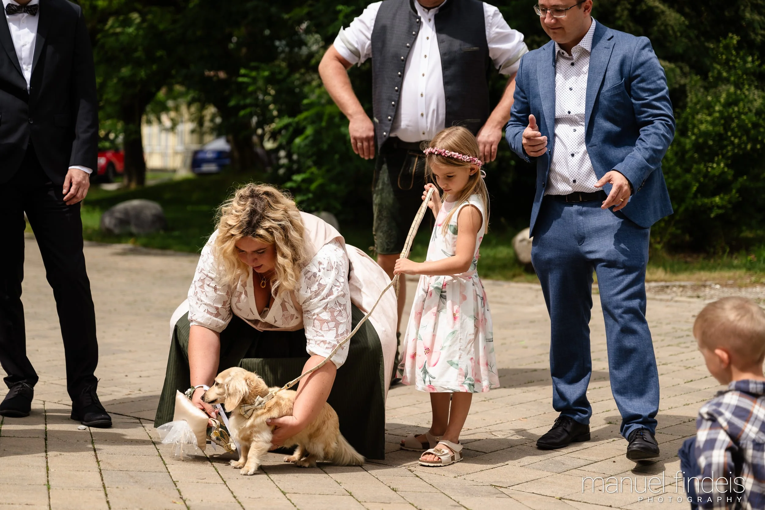 0168_Hochzeit_RundS_www.manuelfindeis.com.jpg