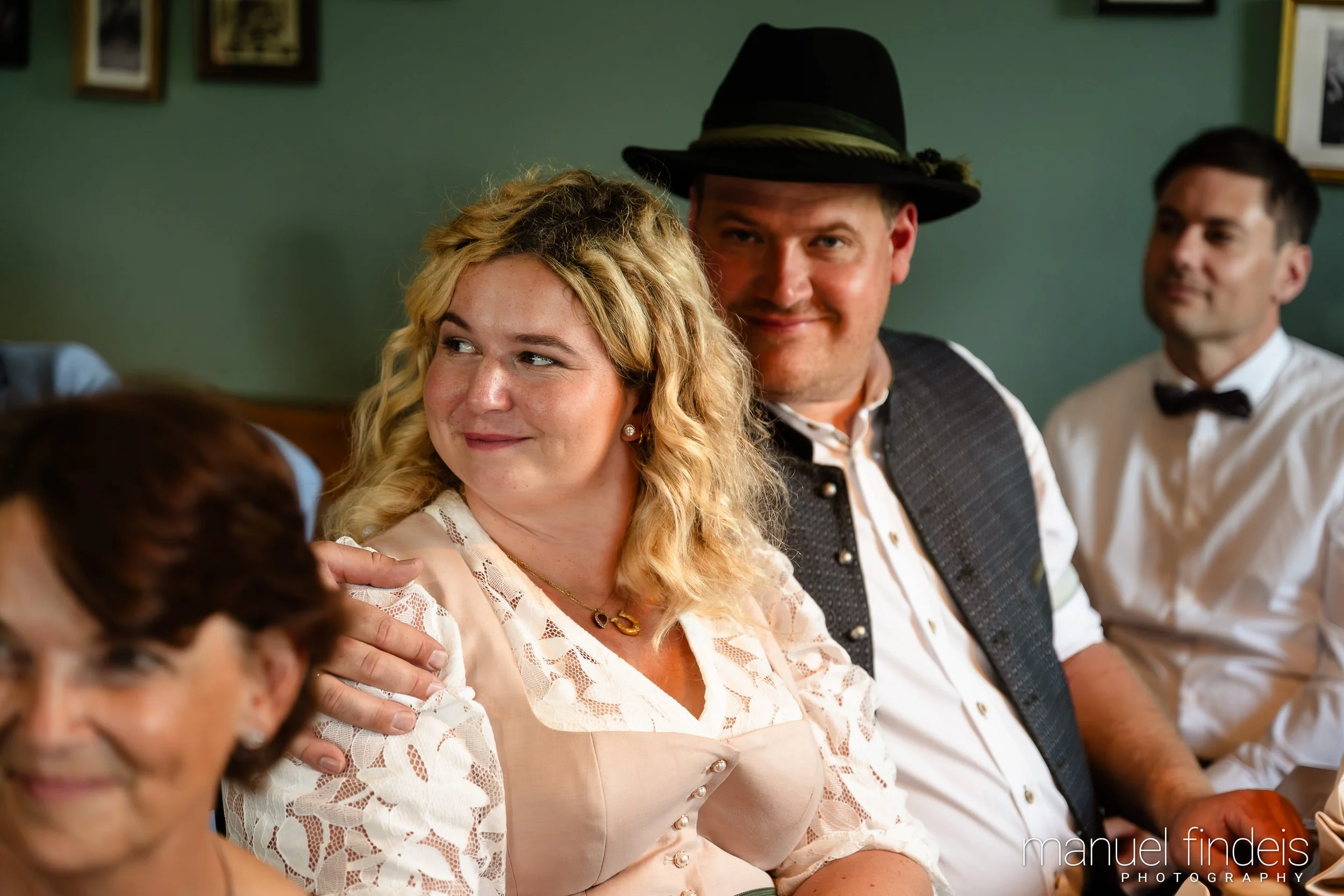 0540_Hochzeit_RundS_www.manuelfindeis.com.jpg