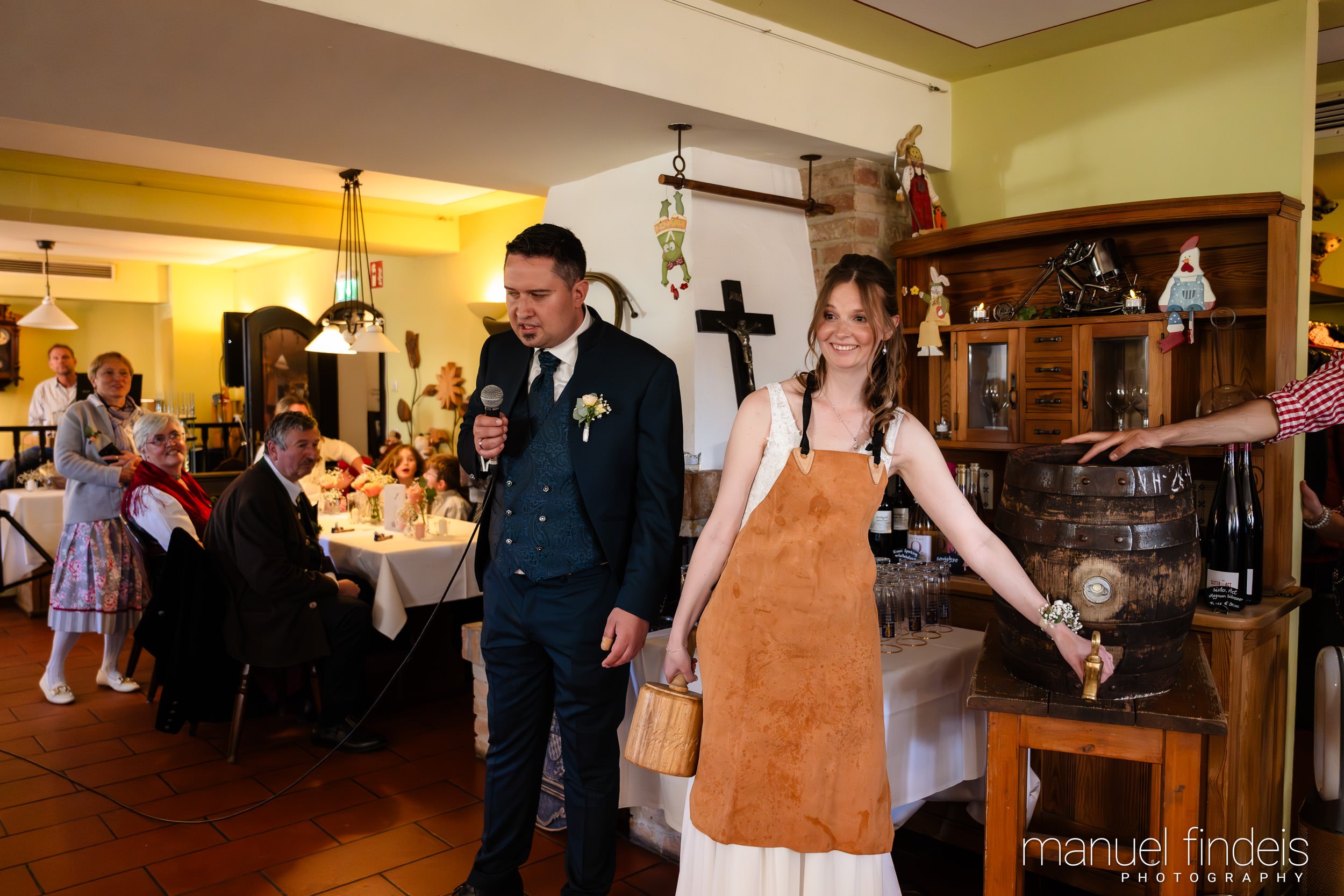 0665_Hochzeit_VuA_www.manuelfindeis.com.jpg