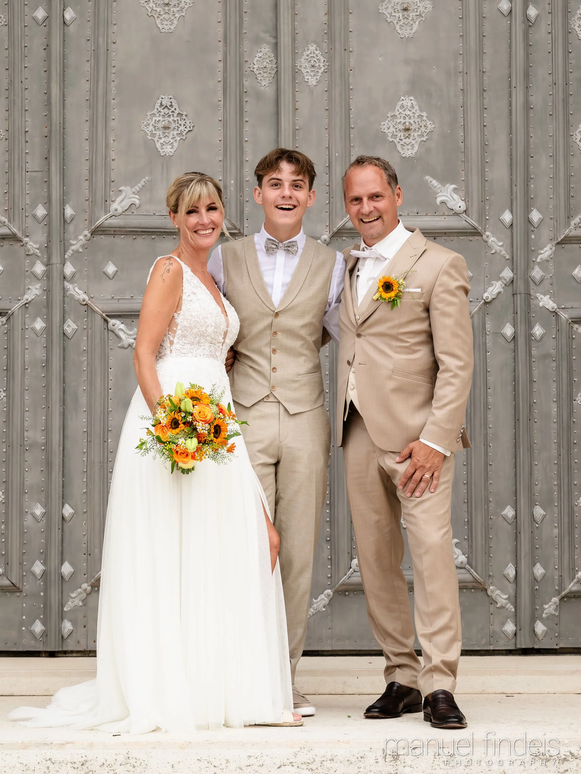 0445_Hochzeit_CuR_www.manuelfindeis.com.jpg