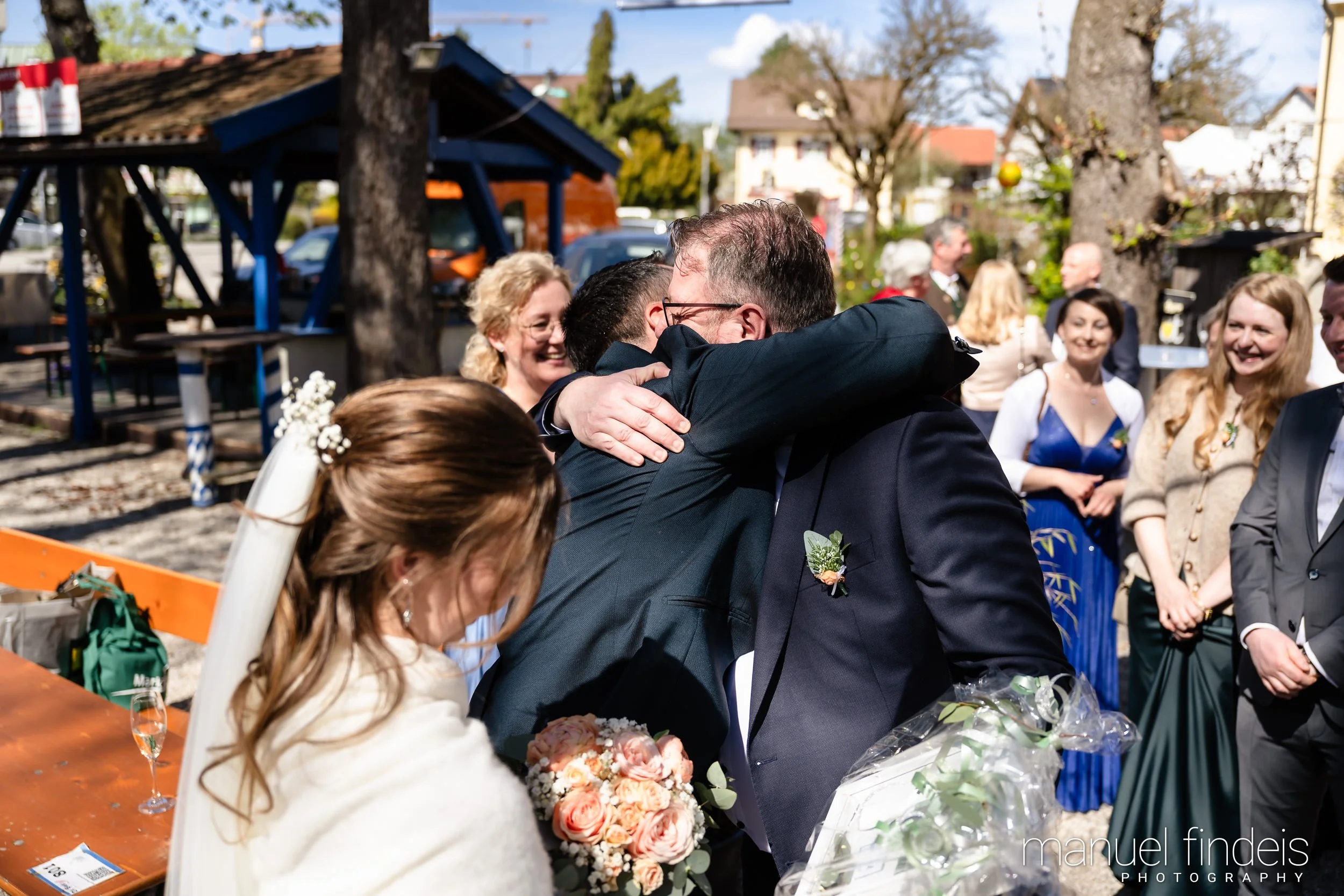 0501_Hochzeit_VuA_www.manuelfindeis.com.jpg
