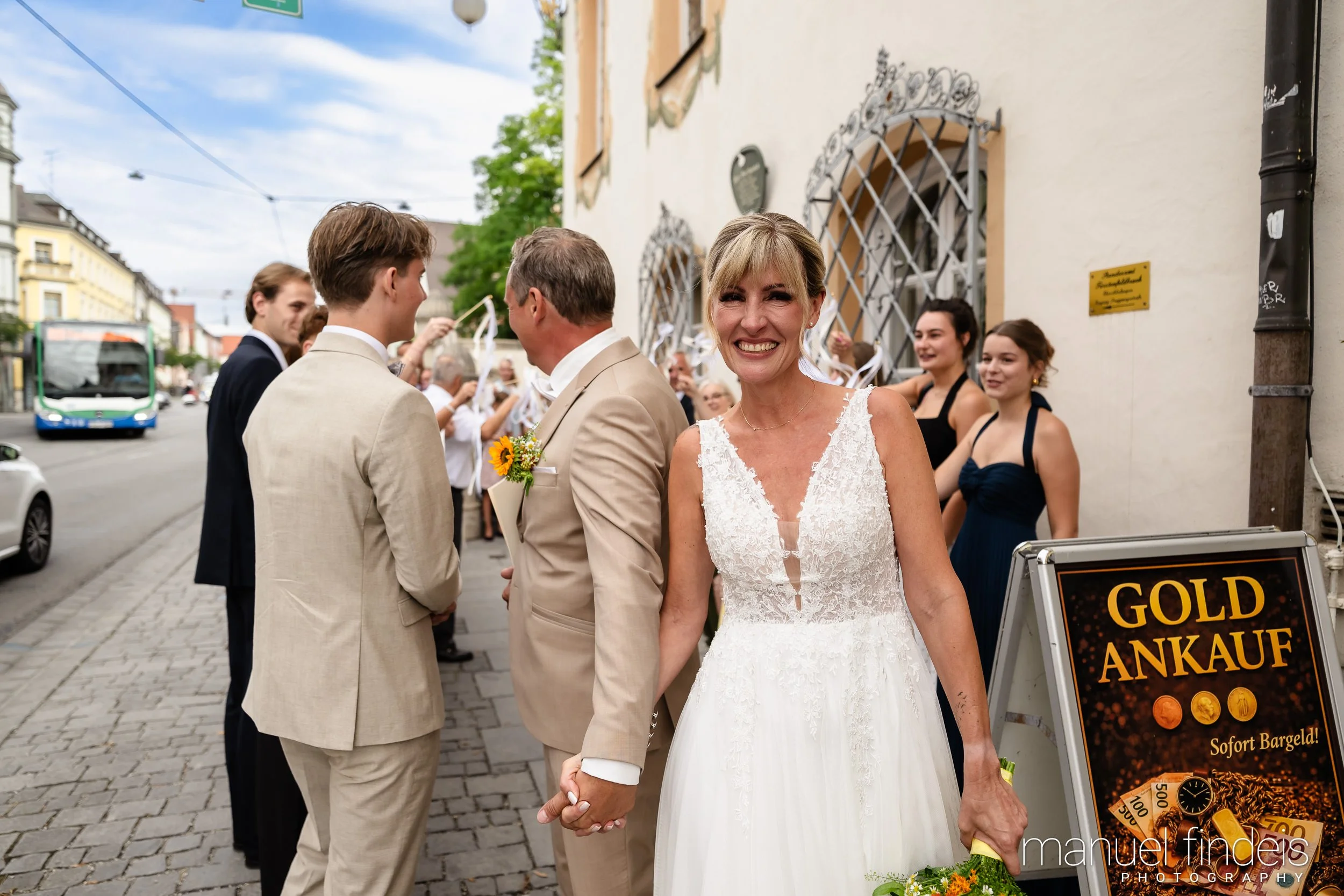 0262_Hochzeit_CuR_www.manuelfindeis.com.jpg
