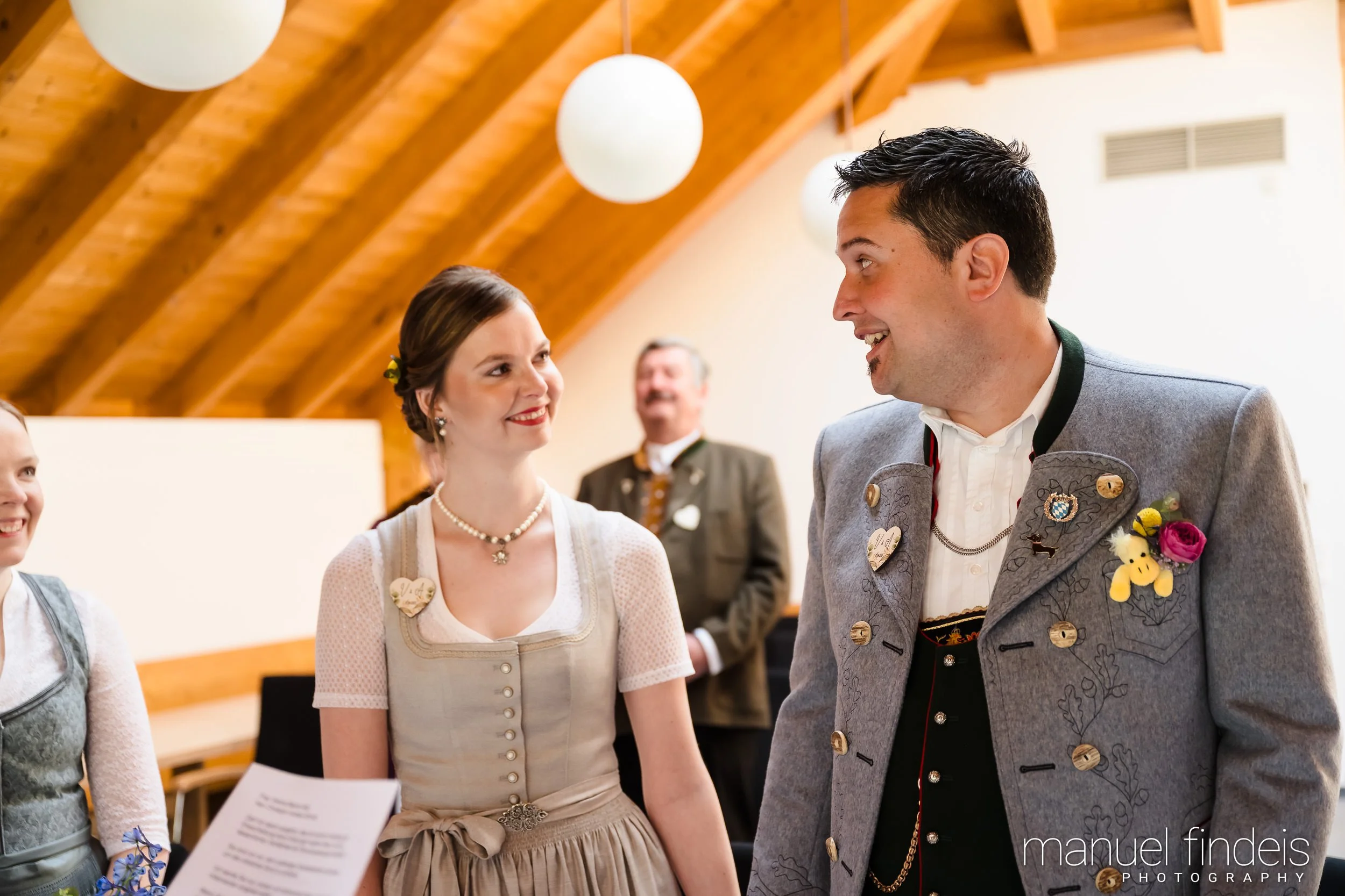 0073_Hochzeit-VuA-StA_www.manuelfindeis.com.jpg