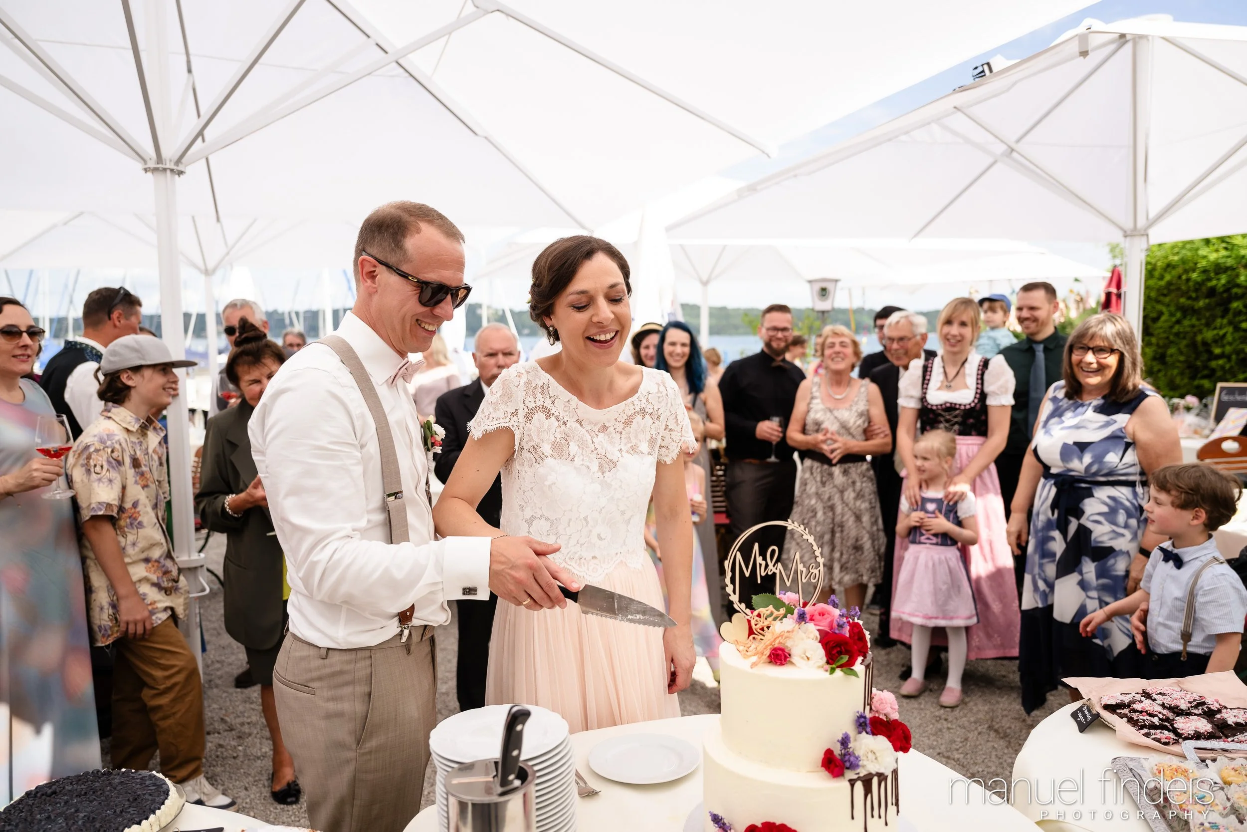 0511_Hochzeit-BuL_www.manuelfindeis.com.jpg