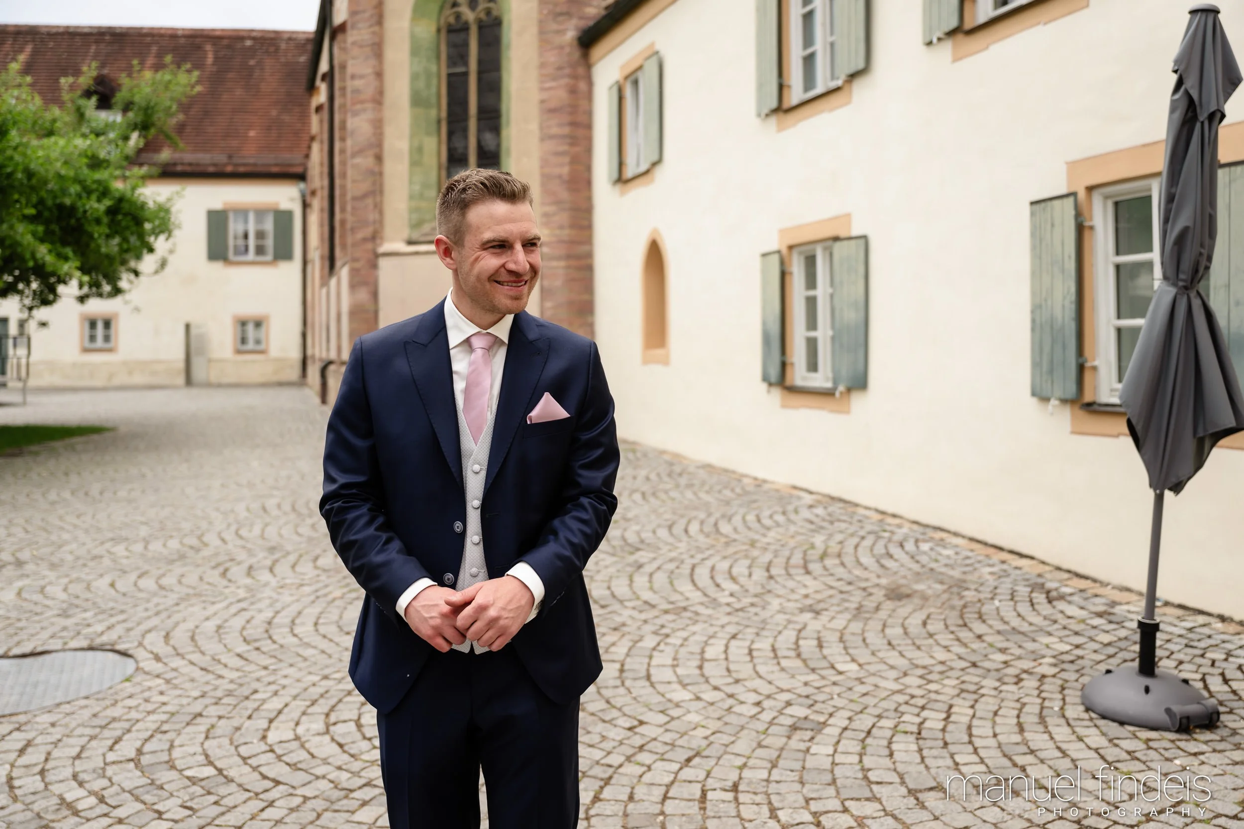 0004_Hochzeit_RuS_www.manuelfindeis.com.jpg