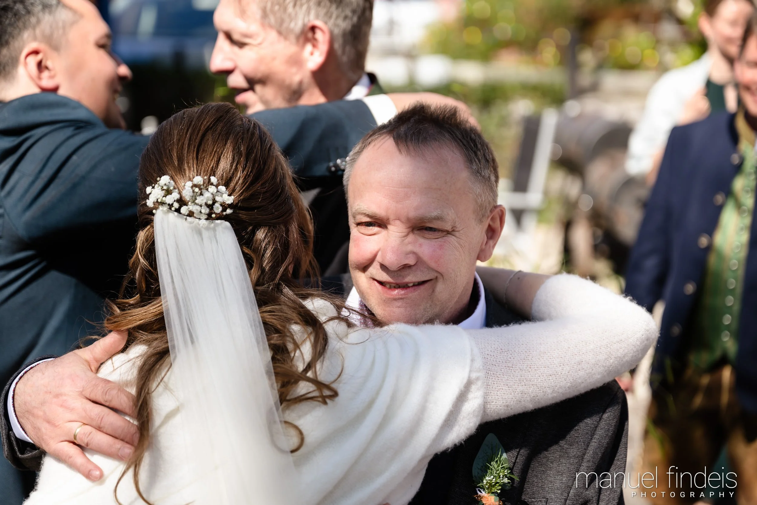 0440_Hochzeit_VuA_www.manuelfindeis.com.jpg