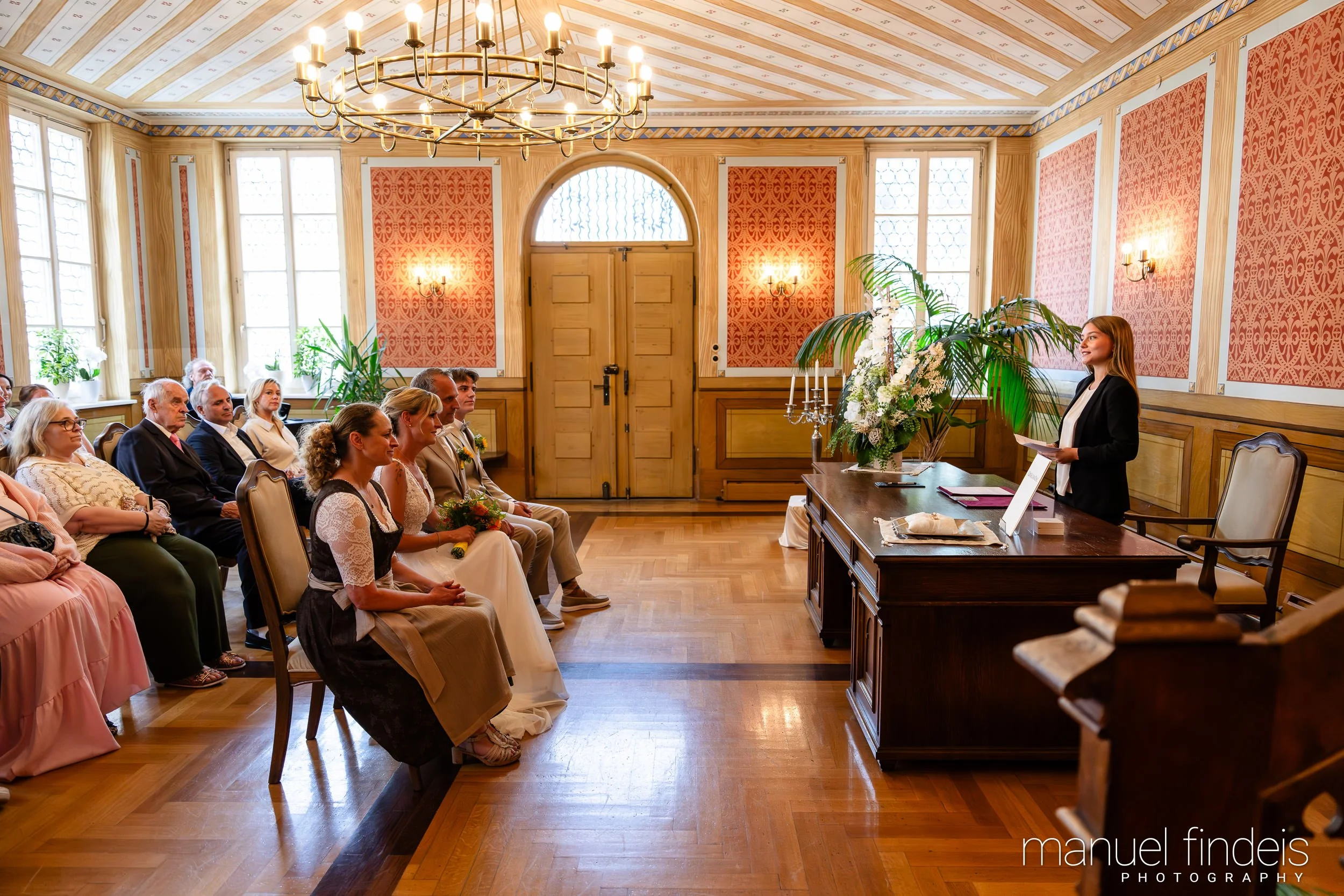 0136_Hochzeit_CuR_www.manuelfindeis.com.jpg