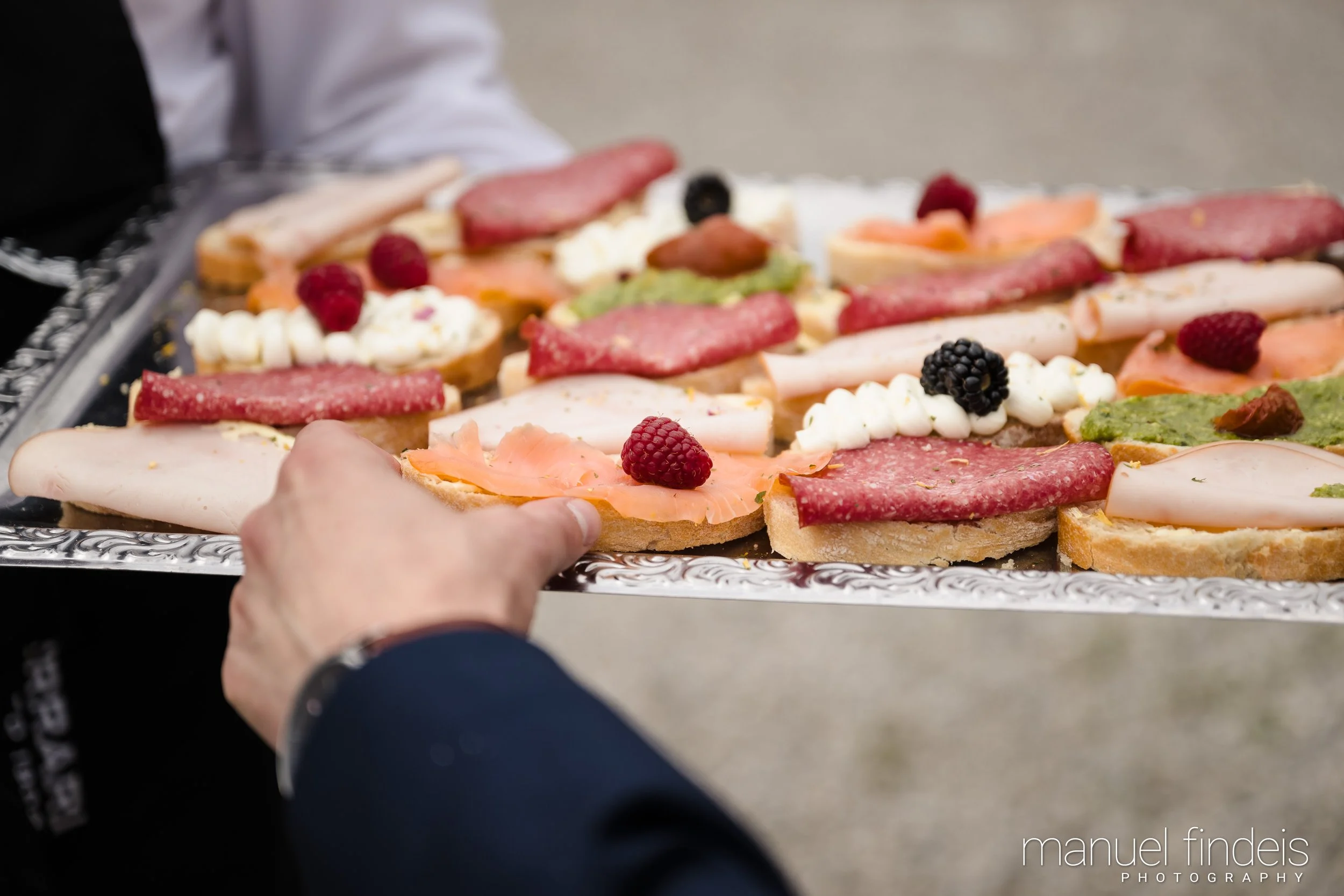 0638_Hochzeit-AuJ_www.manuelfindeis.com.jpg