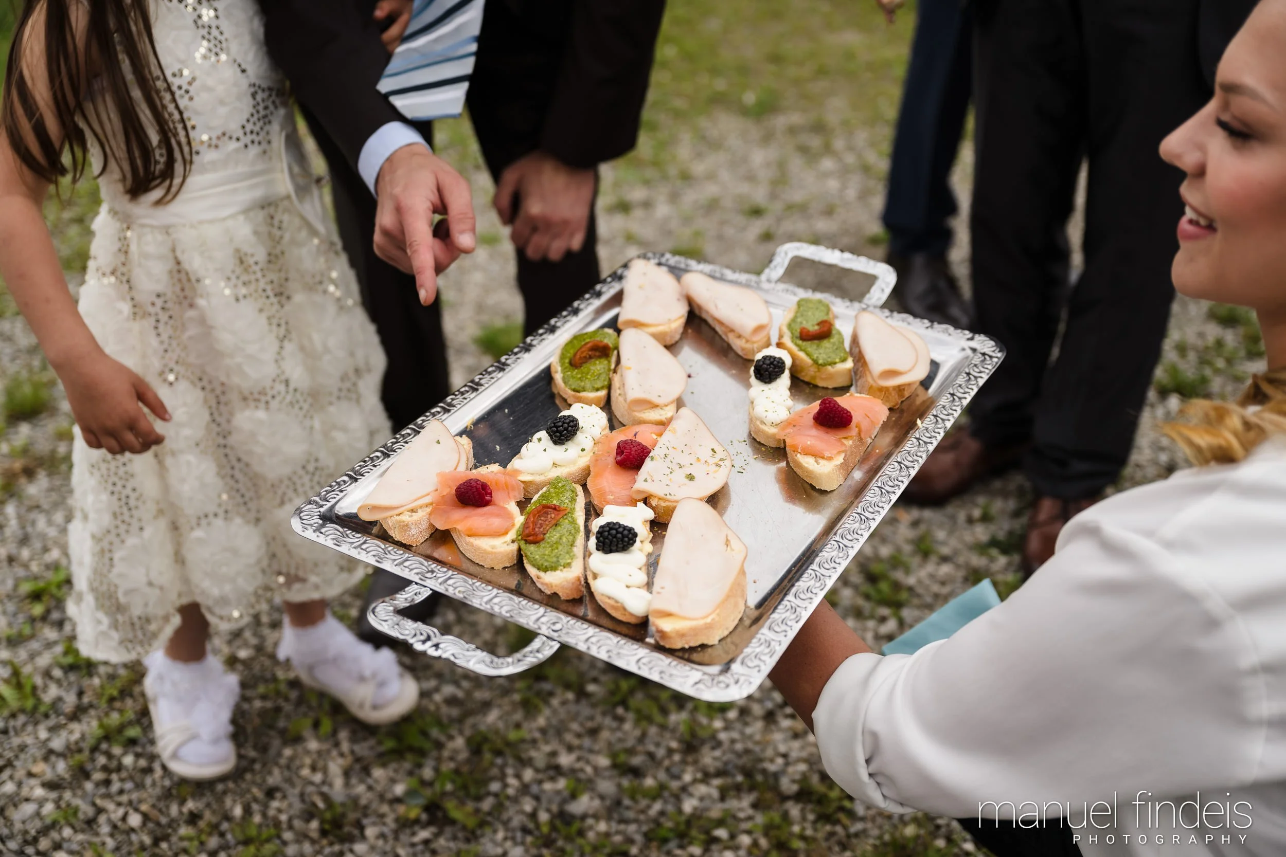 0611_Hochzeit-AuJ_www.manuelfindeis.com.jpg