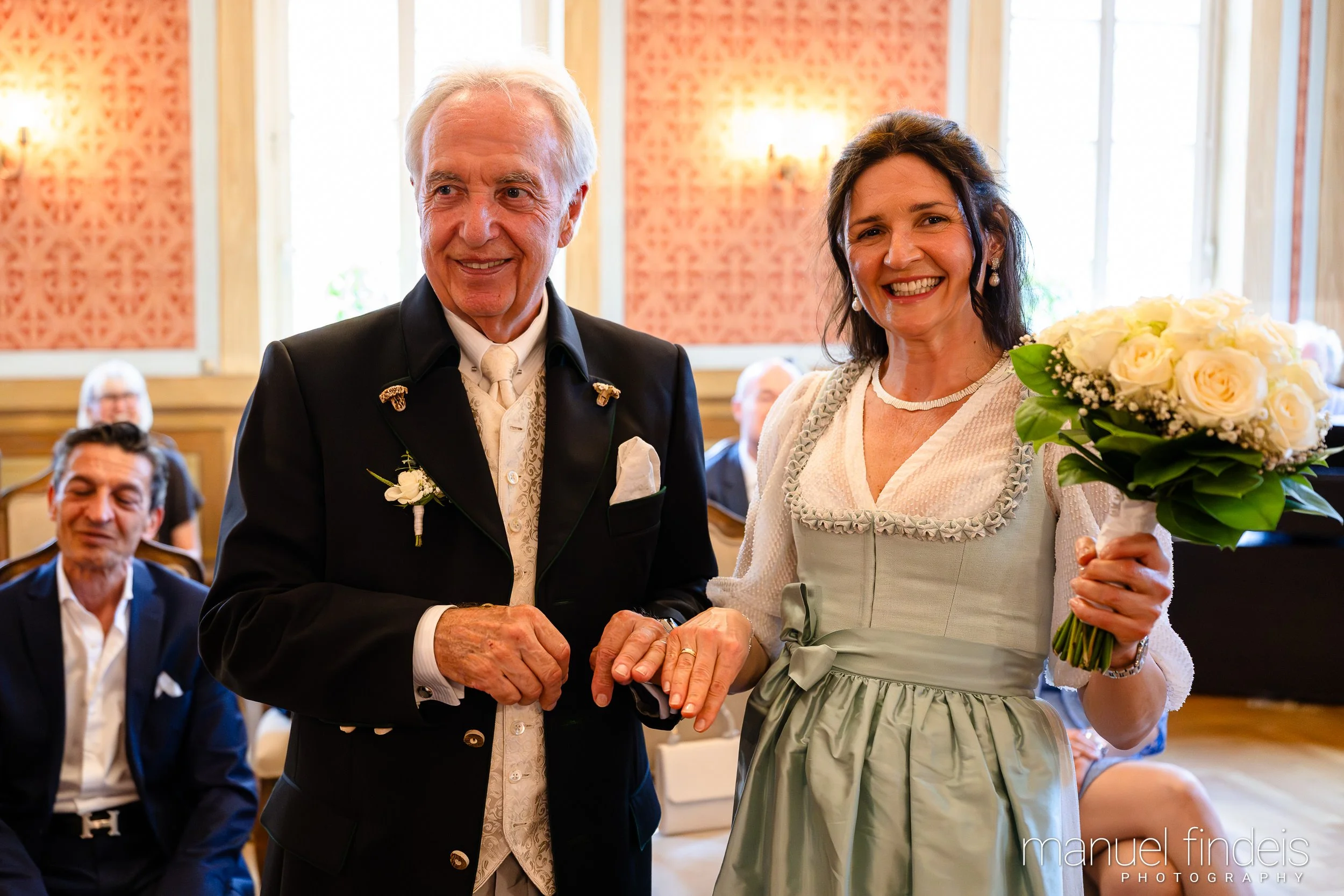 0138_Hochzeit_AuE_www.manuelfindeis.com.jpg