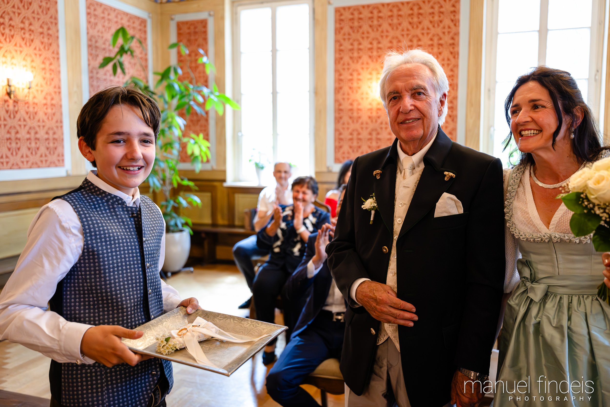 0125_Hochzeit_AuE_www.manuelfindeis.com.jpg