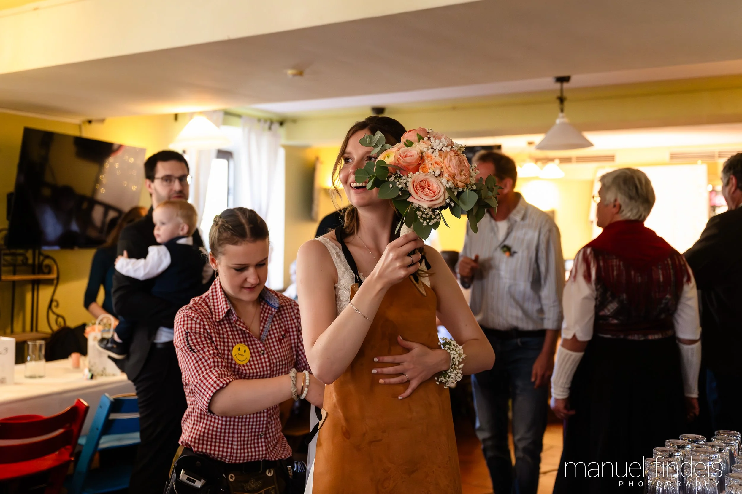 0656_Hochzeit_VuA_www.manuelfindeis.com.jpg