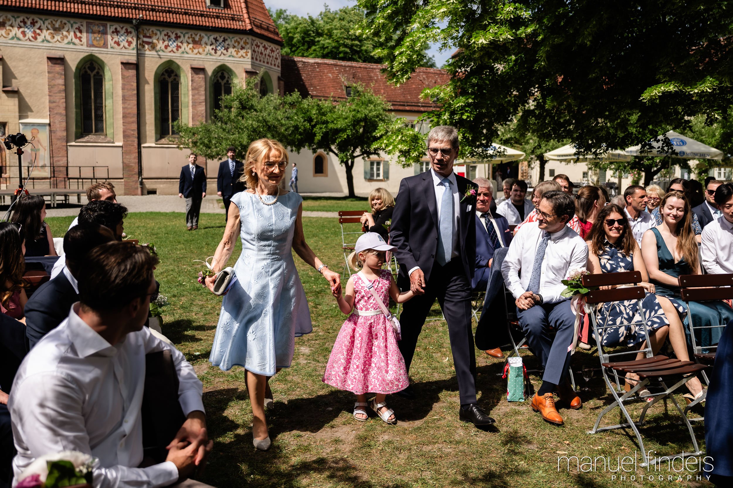 0092_Hochzeit_RuS_www.manuelfindeis.com.jpg