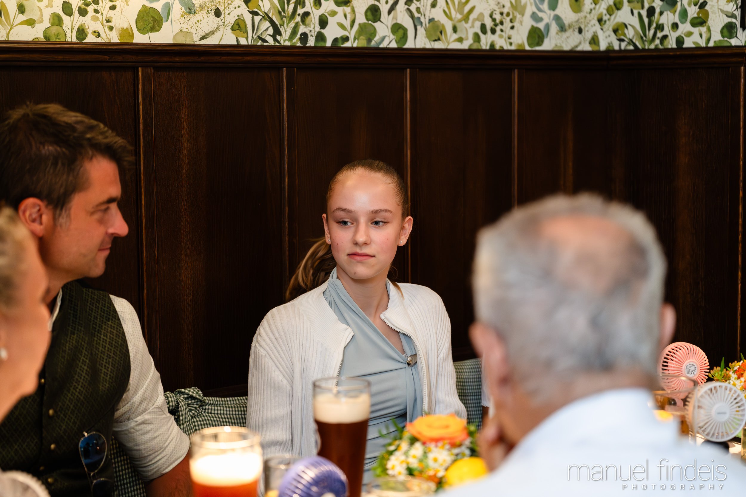 0475_Hochzeit_CuR_www.manuelfindeis.com.jpg