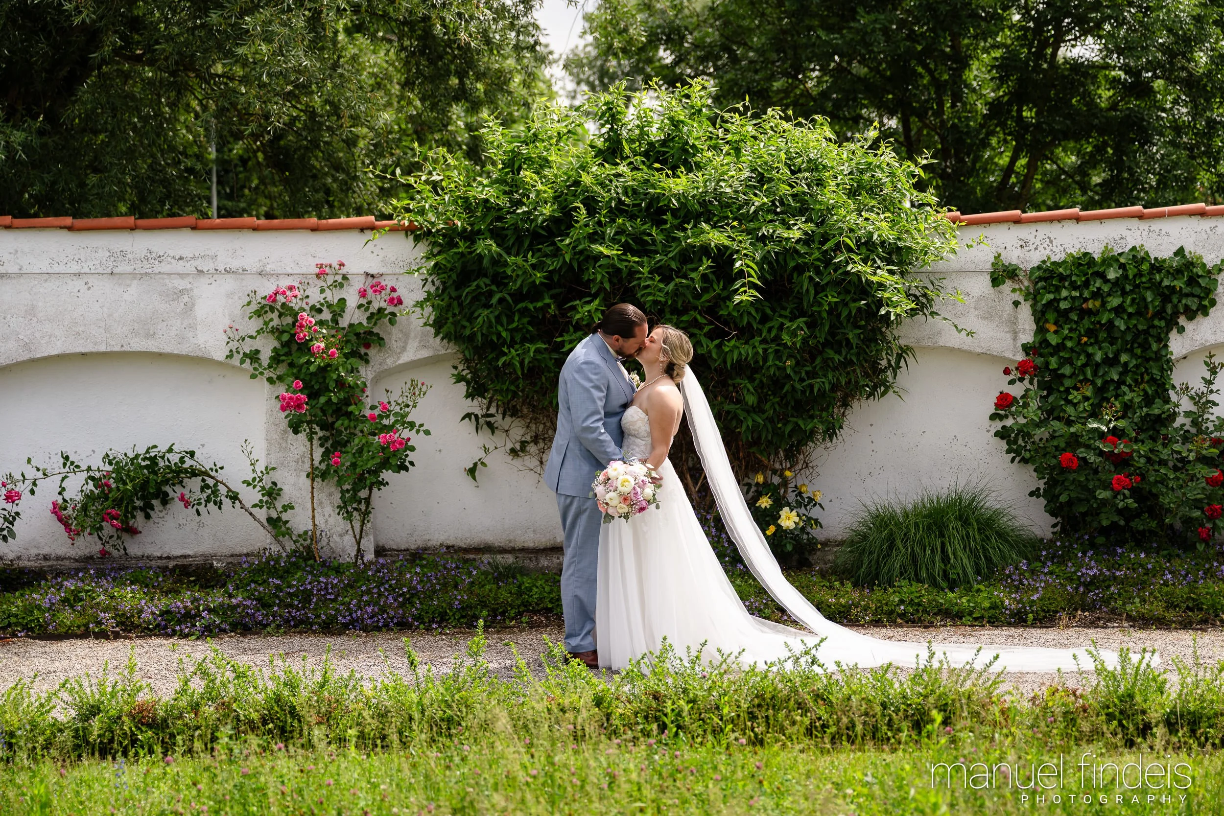 0118_Hochzeit_RundS_www.manuelfindeis.com.jpg