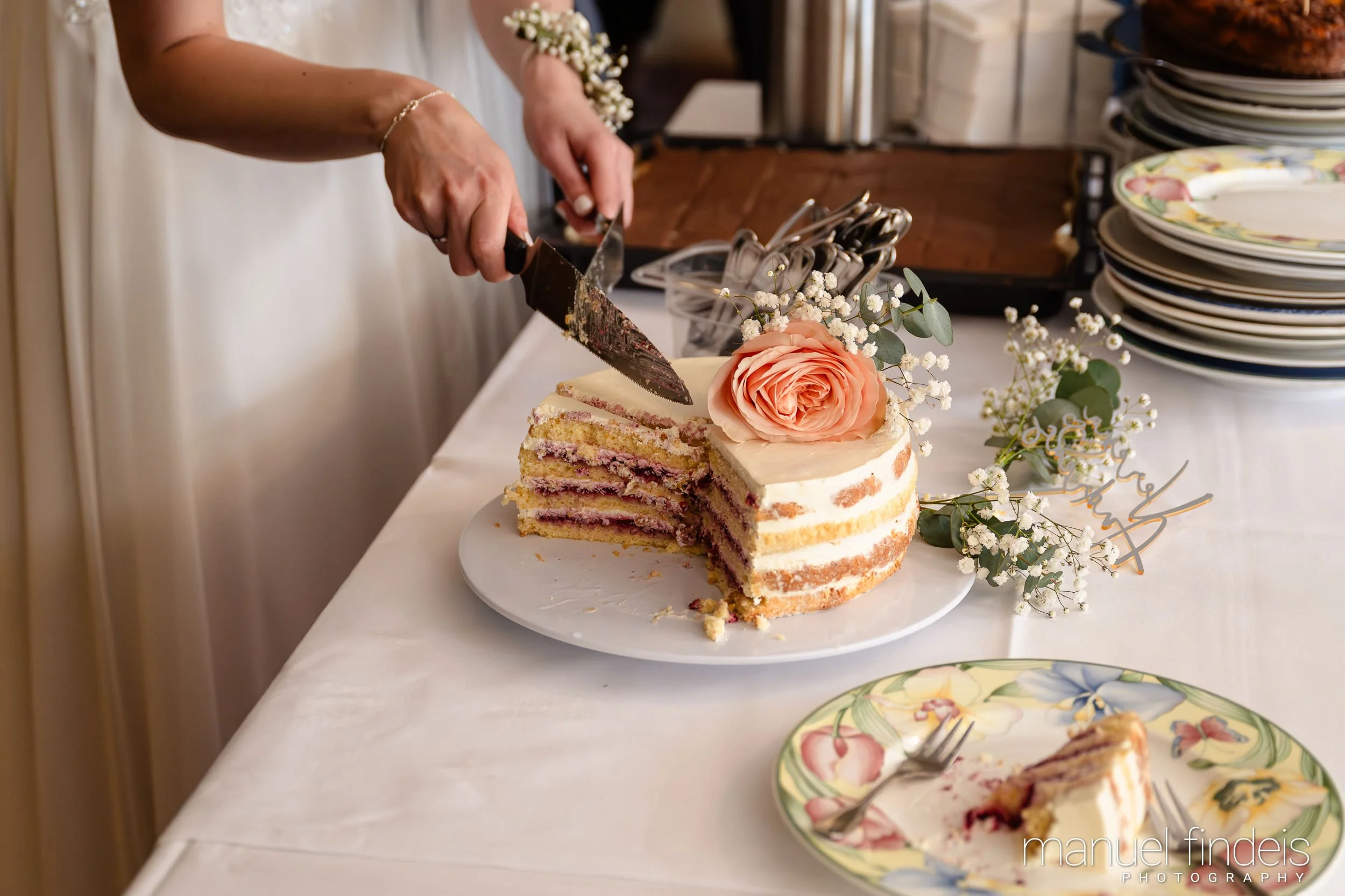 0764_Hochzeit_VuA_www.manuelfindeis.com.jpg