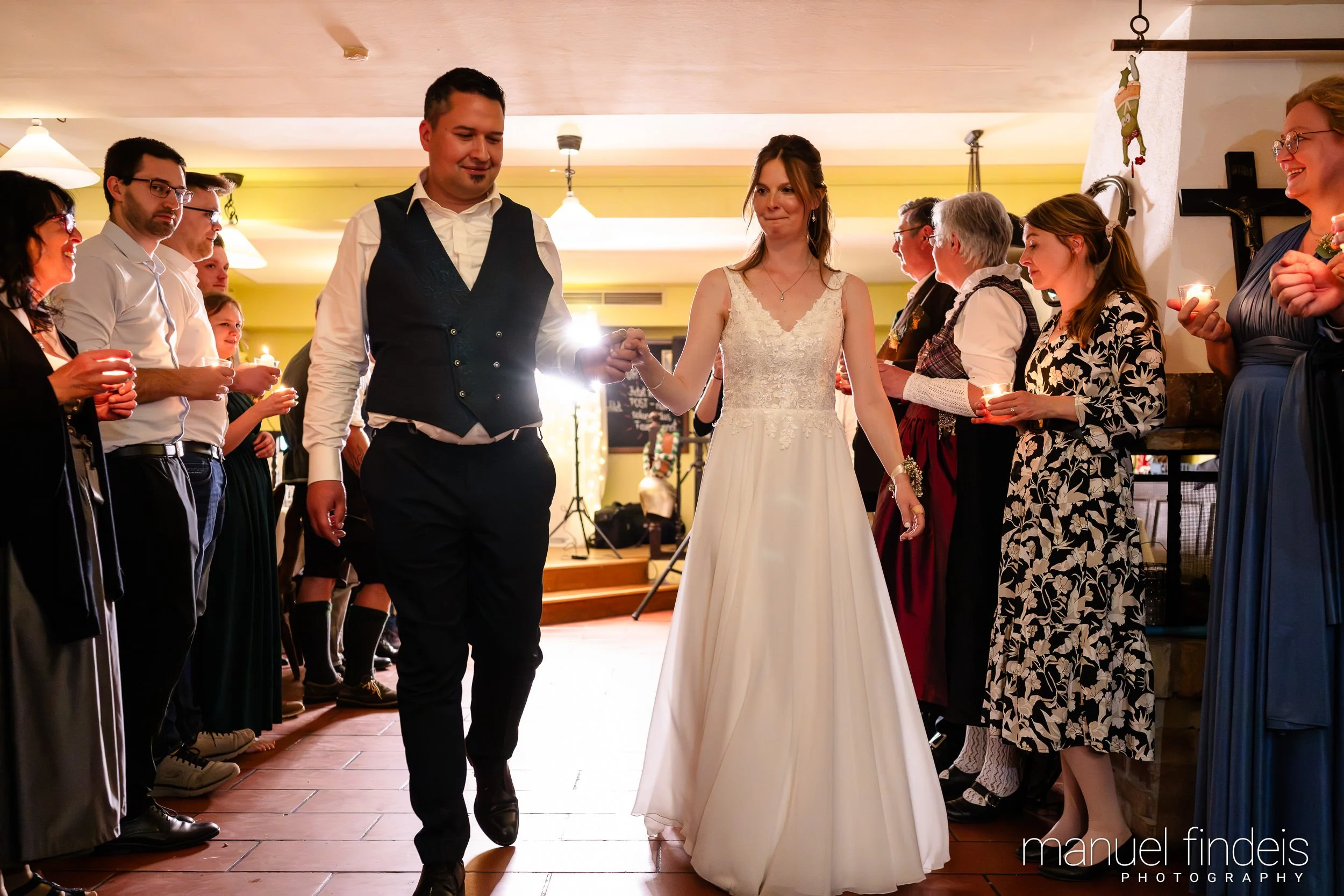 0913_Hochzeit_VuA_www.manuelfindeis.com.jpg